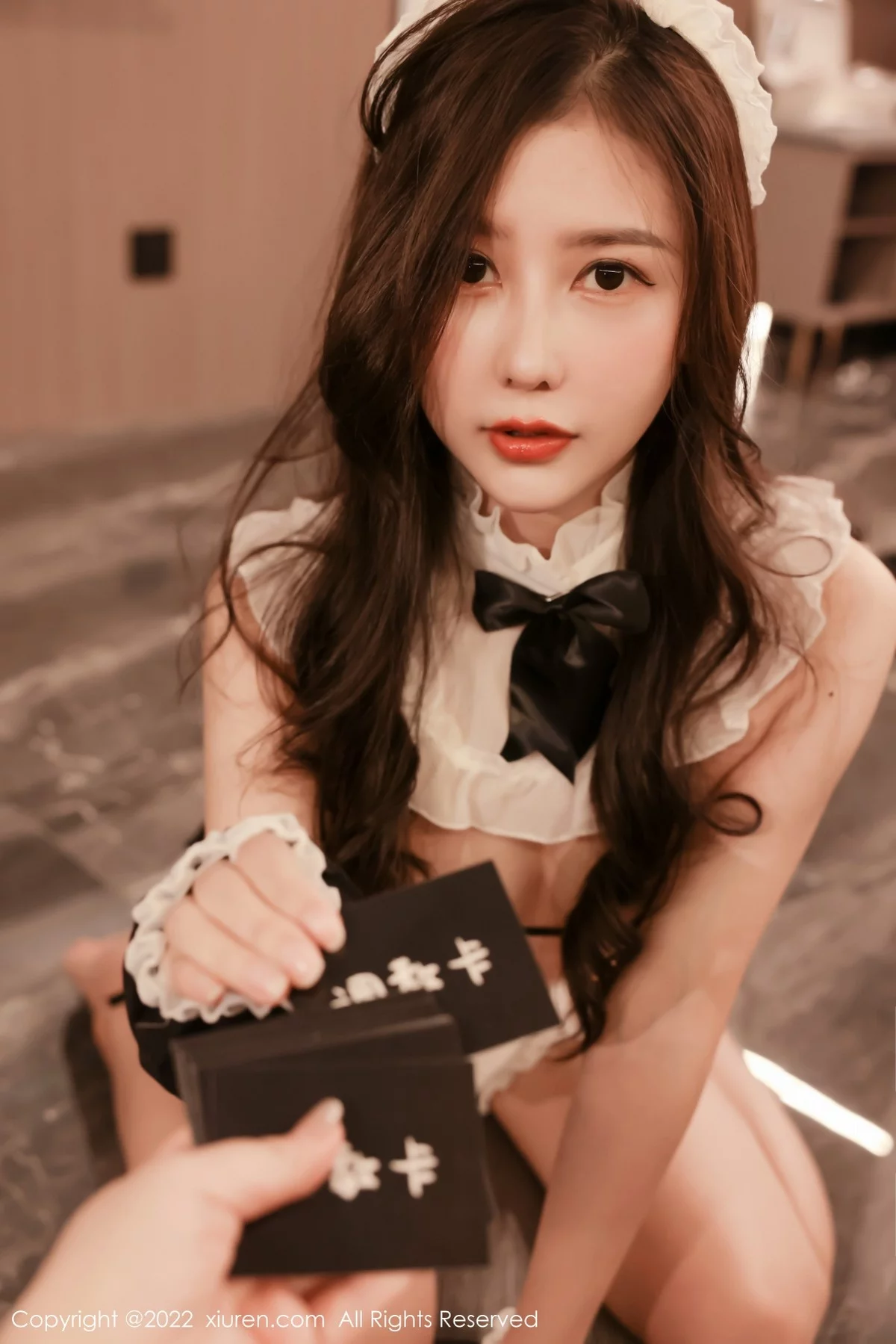 [[XiuRen秀人网]秀人网]No.4650_模特尹甜甜私房性感黑色女仆装情趣捆绑秀完美身材诱惑写真57P