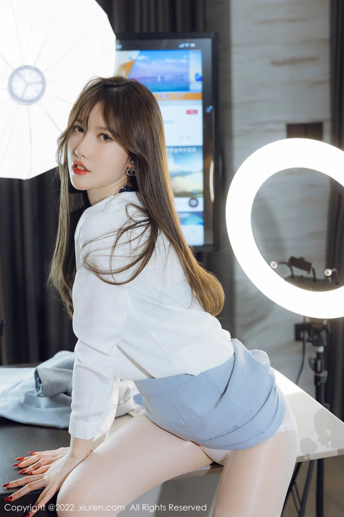 [[XiuRen秀人网]秀人网]No.4658_模特美桃酱蓝色制服系列私房半脱露性感内衣超薄肉丝诱惑写真64P