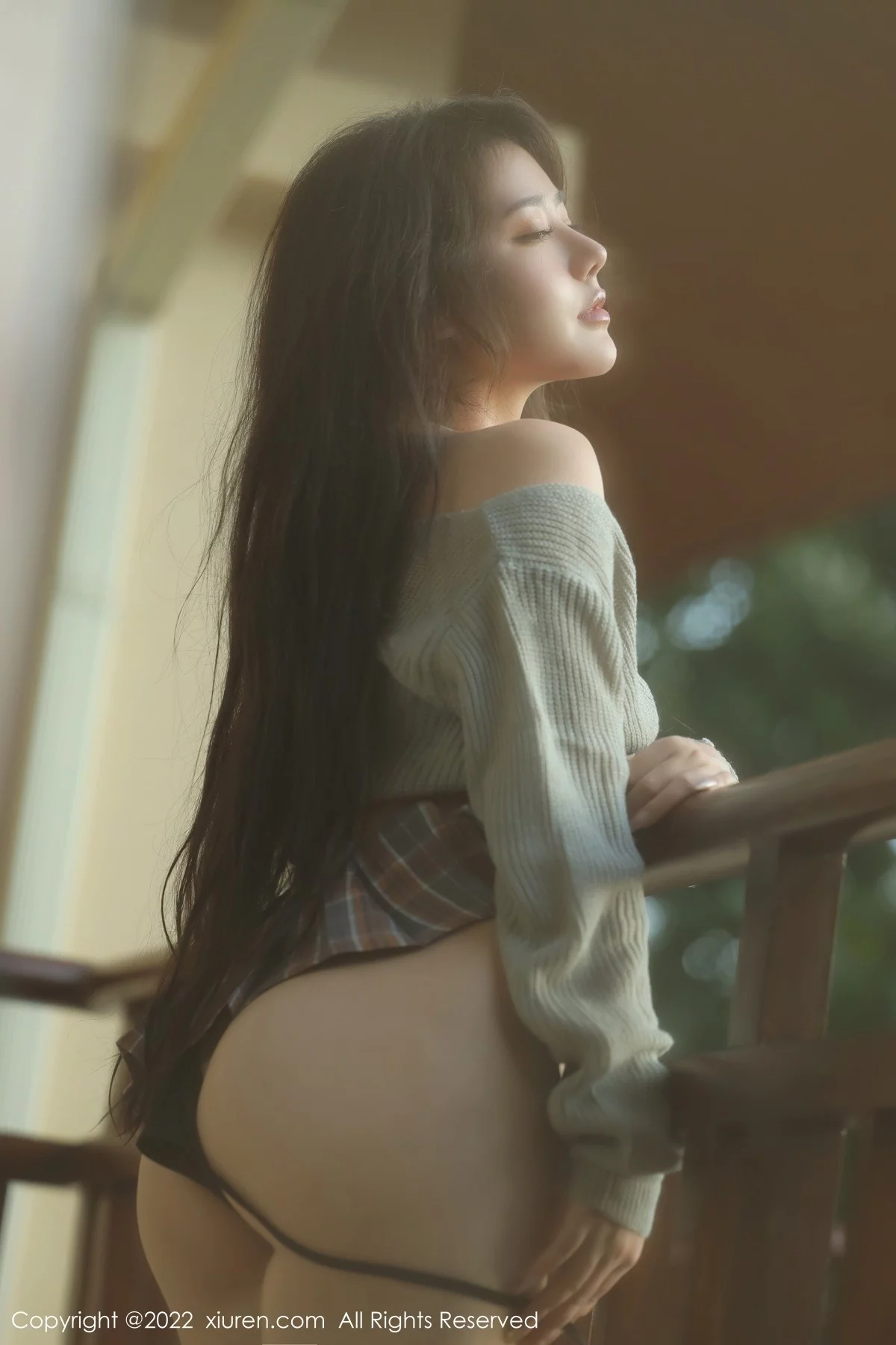 [[XiuRen秀人网]秀人网]No.4662_女神Manuela玛鲁娜海南岛旅拍私房露性感比基尼秀翘臀诱惑写真64P