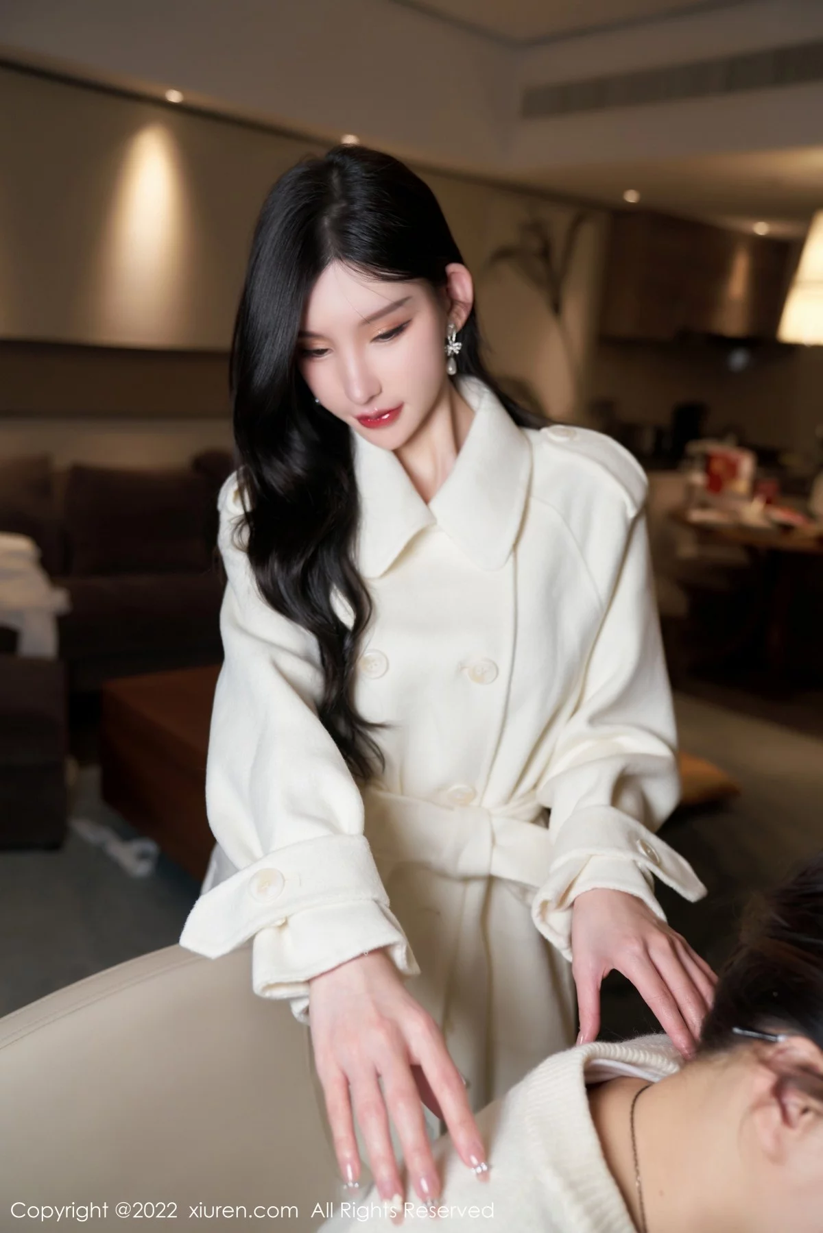 [[XiuRen秀人网]秀人网]No.4594_女神周于希Sally三亚旅拍性感黑色吊裙配黑丝吊袜撩人诱惑写真70P