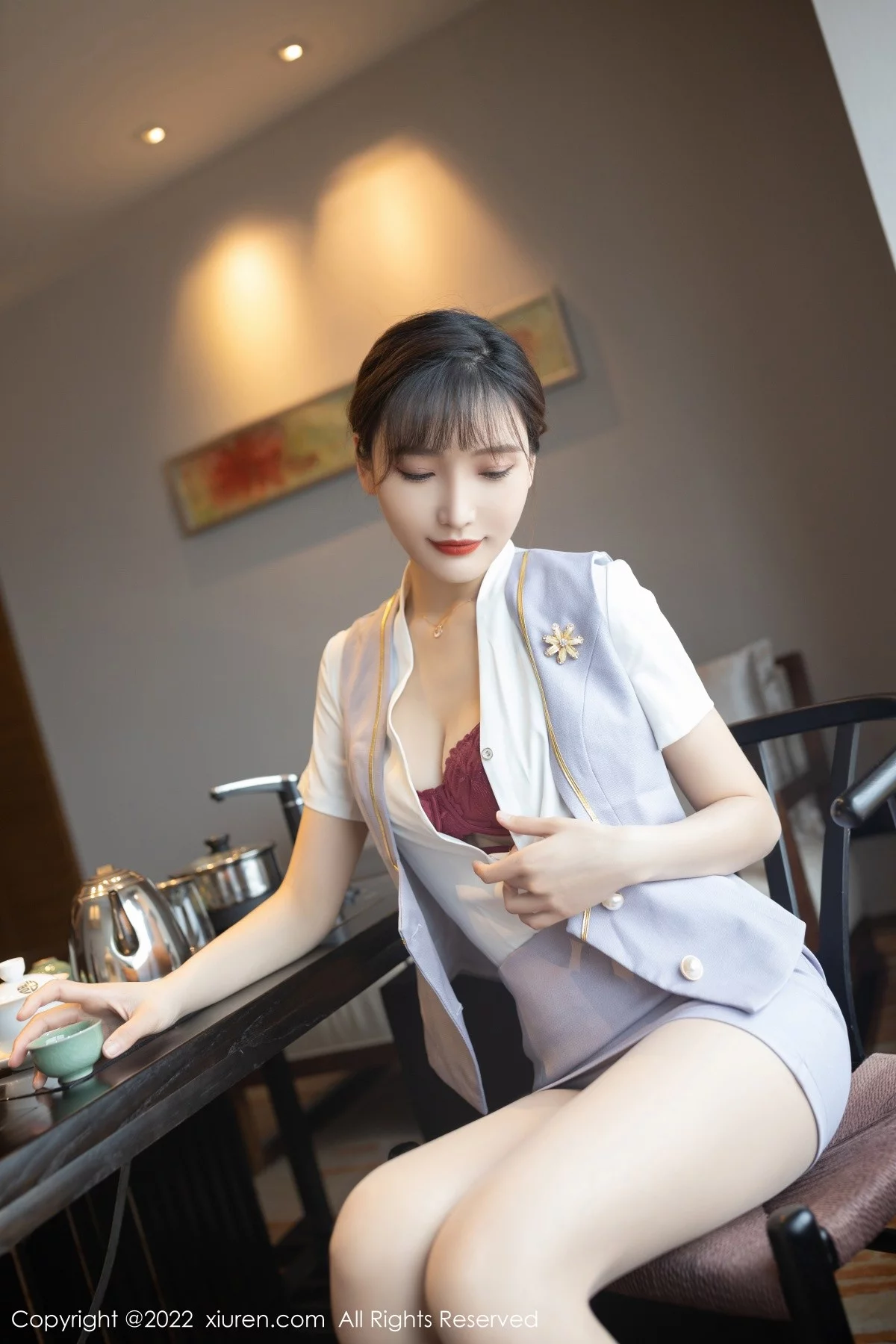 [[XiuRen秀人网]秀人网]No.4694_模特陆萱萱珠三角旅拍茶艺师角色扮演红色内衣配肉丝诱惑写真78P