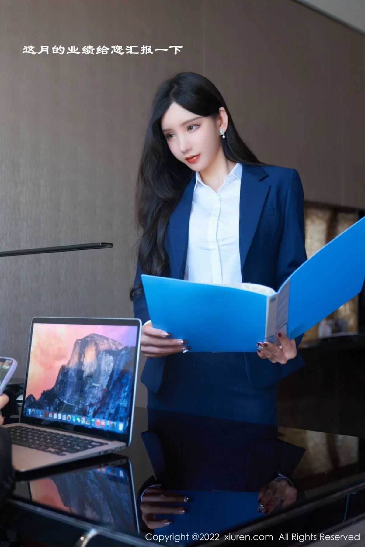 [[XiuRen秀人网]秀人网]No.4708_女神周于希Sally职场风云黑色蕾丝情趣内衣秀惹火身材诱惑写真82P