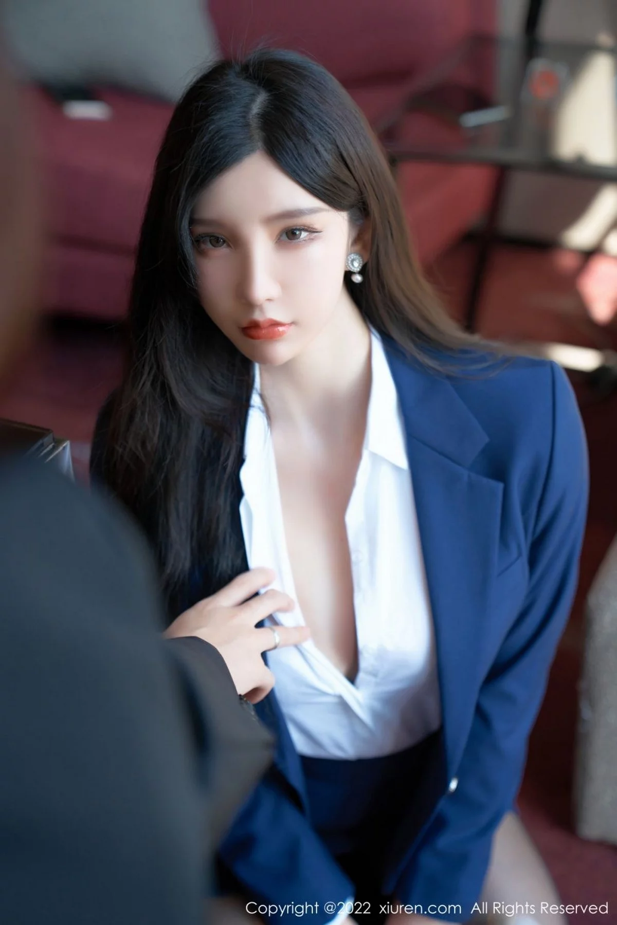 [[XiuRen秀人网]秀人网]No.4708_女神周于希Sally职场风云黑色蕾丝情趣内衣秀惹火身材诱惑写真82P