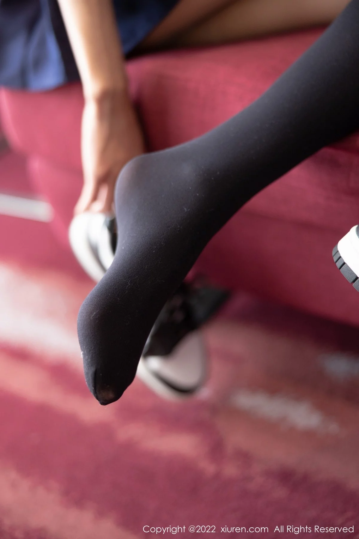 [[XiuRen秀人网]秀人网]No.4598_模特程程程私房性感学生制服半脱露淡色蕾丝内衣迷人诱惑写真73P