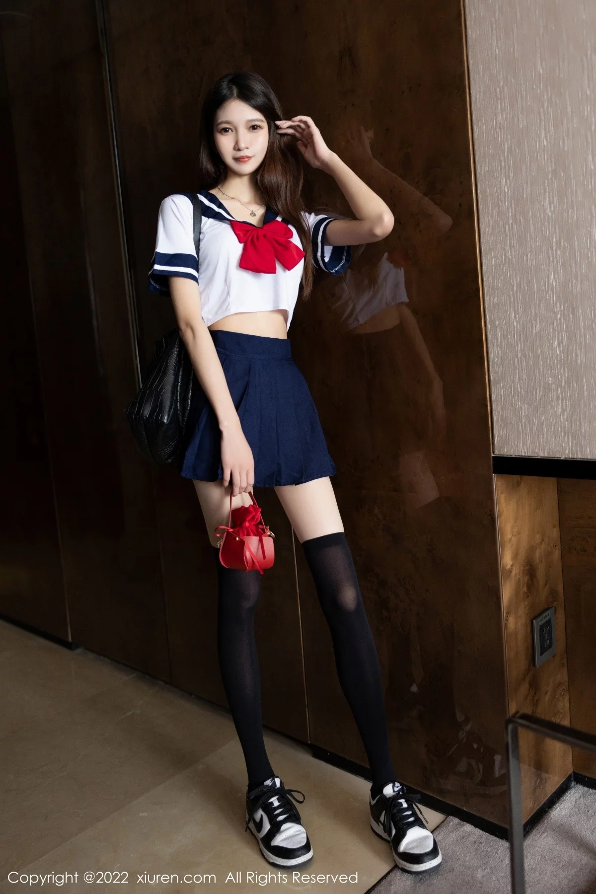 [[XiuRen秀人网]秀人网]No.4598_模特程程程私房性感学生制服半脱露淡色蕾丝内衣迷人诱惑写真73P