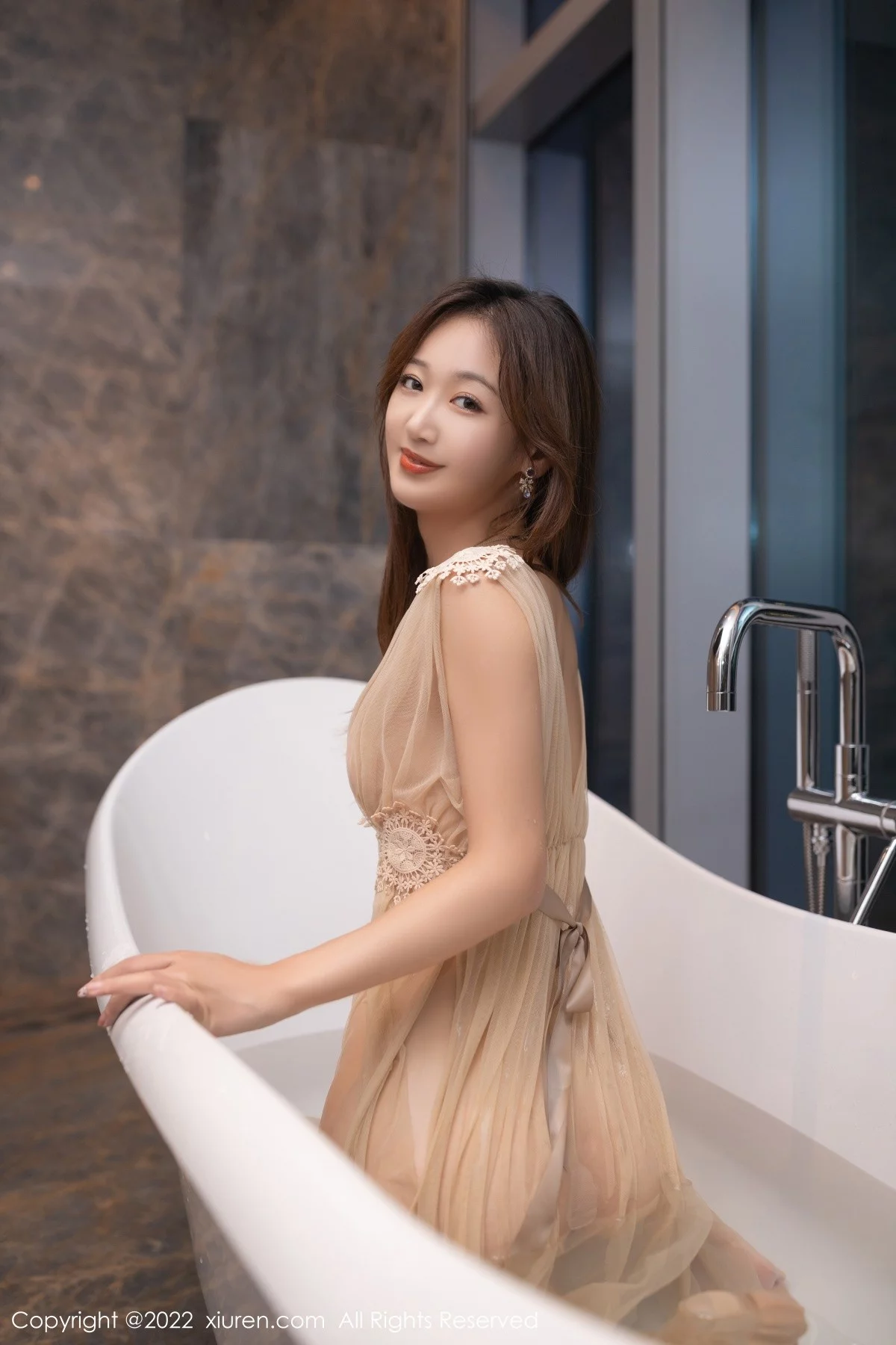 [[XiuRen秀人网]秀人网]No.4601_模特唐安琪性感薄纱轻透连衣裙配诱人肉丝裤袜撩人诱惑写真73P