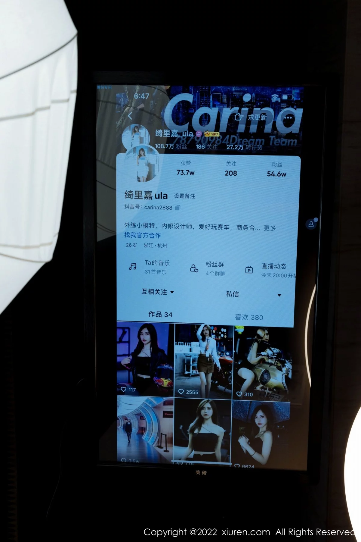 [[XiuRen秀人网]秀人网]No.4609_女神绮里嘉ula白色收身上衣半脱露性感内衣秀完美身材诱惑写真50P