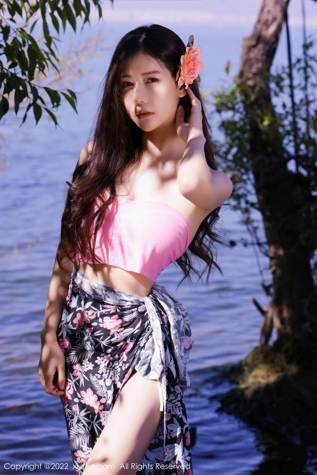 [[XiuRen秀人网]秀人网]No.4837_模特尹甜甜大理旅拍户外天使主题性感薄纱秀完美身材诱惑写真64P