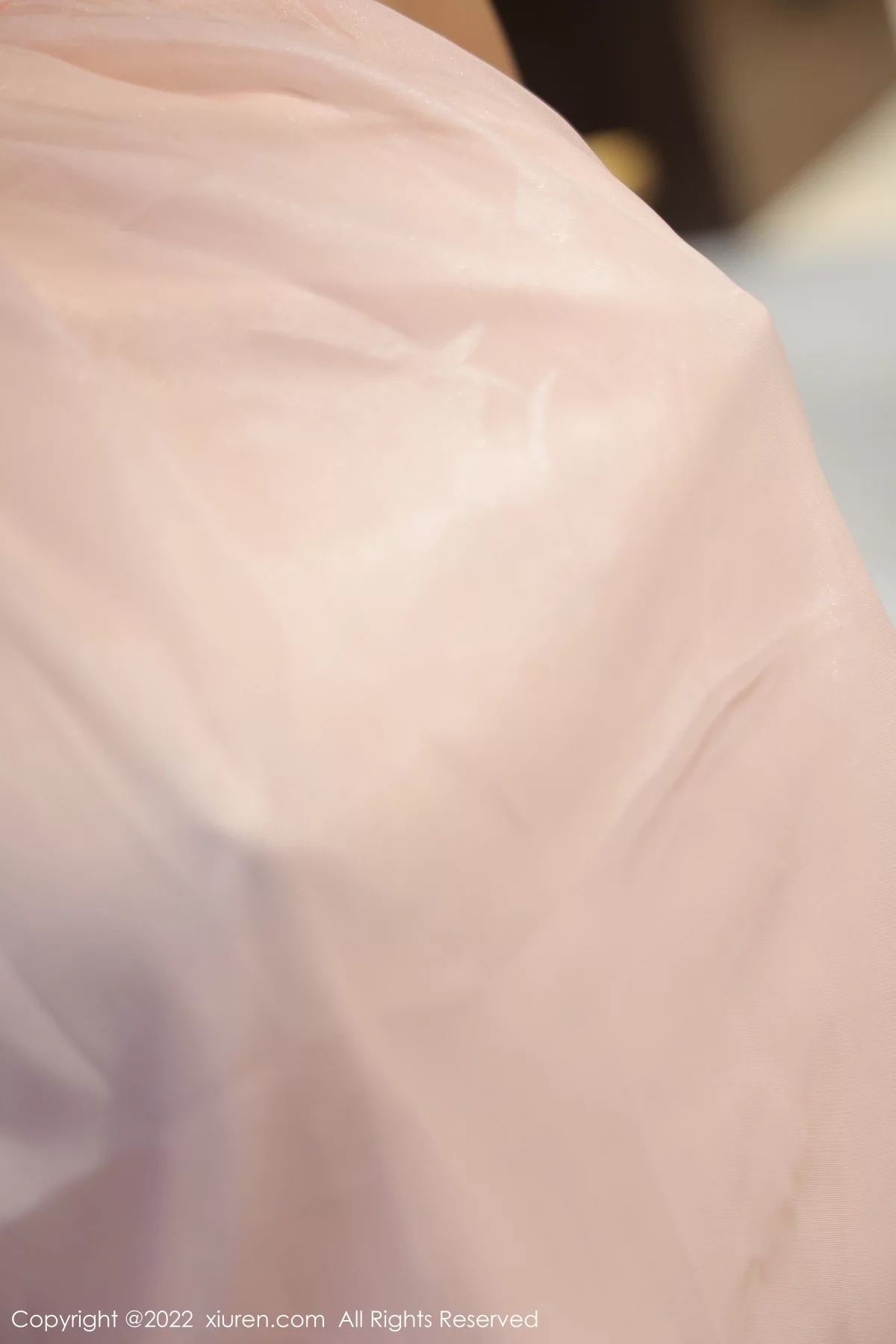 [[XiuRen秀人网]秀人网]No.4847_模特萌汉药baby青海旅拍粉色轻透上衣配白短裙秀翘臀诱惑写真58P