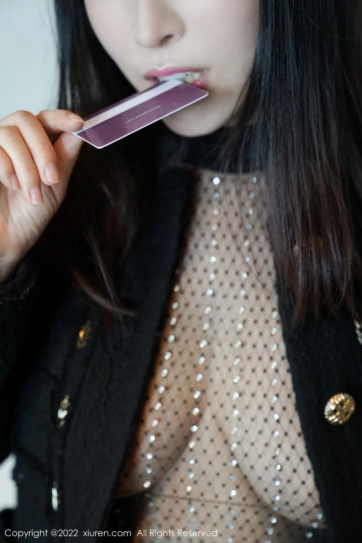 [[XiuRen秀人网]秀人网]No.4865_模特乔漫妮mina简约黑色外衣配黑皮裙半脱秀惹火身材诱惑写真42P