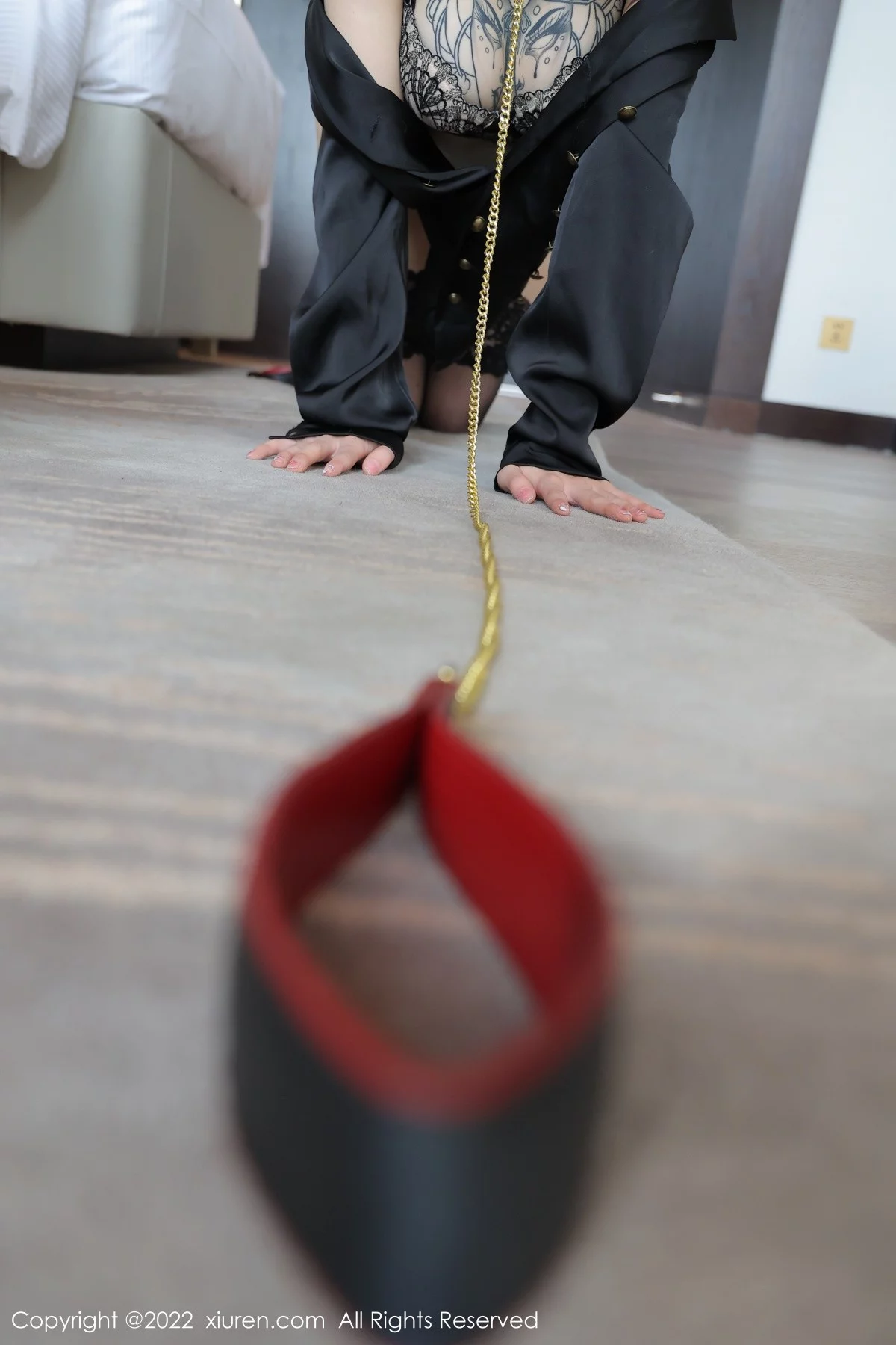 [[XiuRen秀人网]秀人网]No.4927_模特奶瓶私房脱黑色皮裙露性感蕾丝内衣配蕾丝袜撩人诱惑写真81P