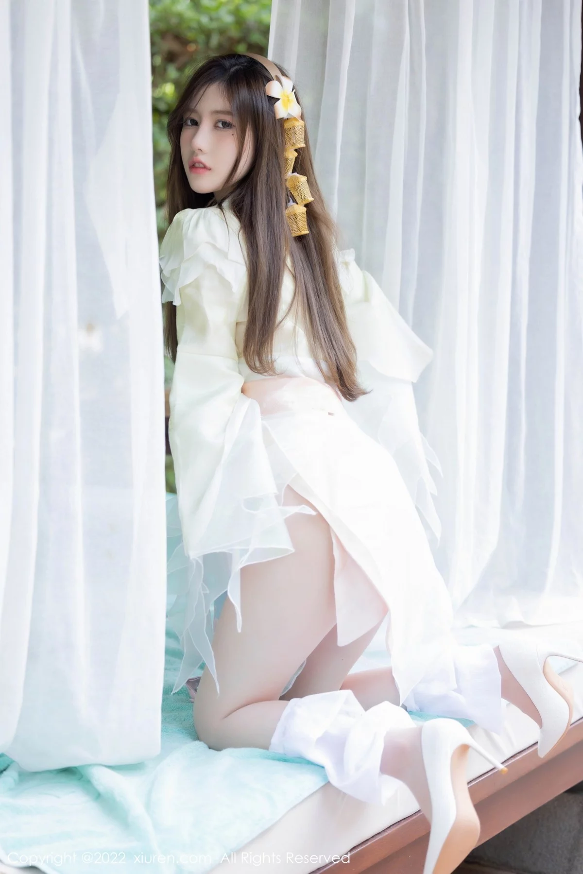 [[XiuRen秀人网]秀人网]No.4948_女神绮里嘉ula珠三角旅拍模特合集性感Cos装扮秀完美身材诱惑写真51P