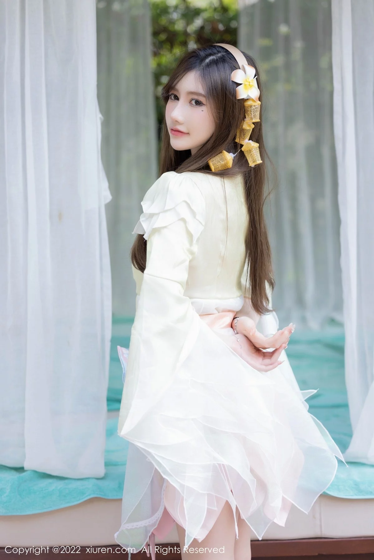 [[XiuRen秀人网]秀人网]No.4948_女神绮里嘉ula珠三角旅拍模特合集性感Cos装扮秀完美身材诱惑写真51P