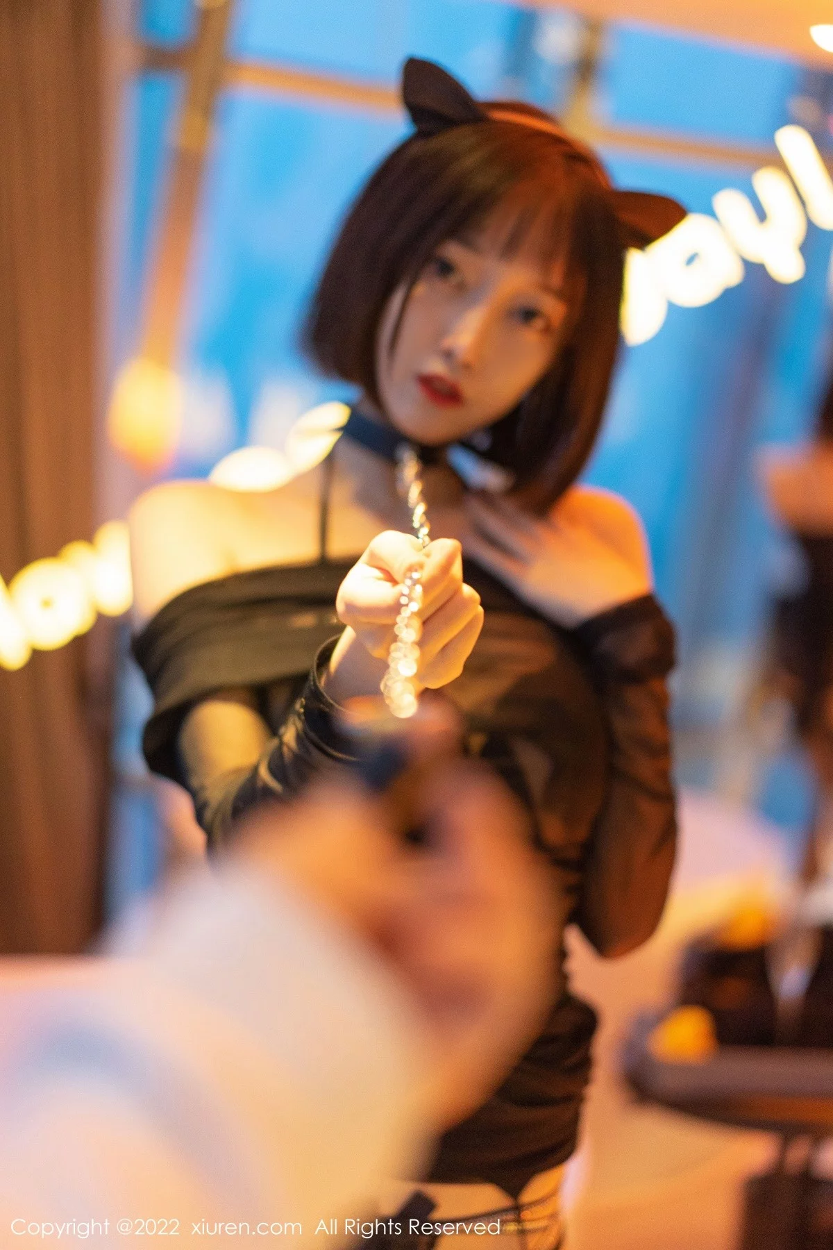 [[XiuRen秀人网]秀人网]No.4956_模特玥儿玥er大理旅拍黑色轻透服饰露性感黑色内衣诱惑写真58P