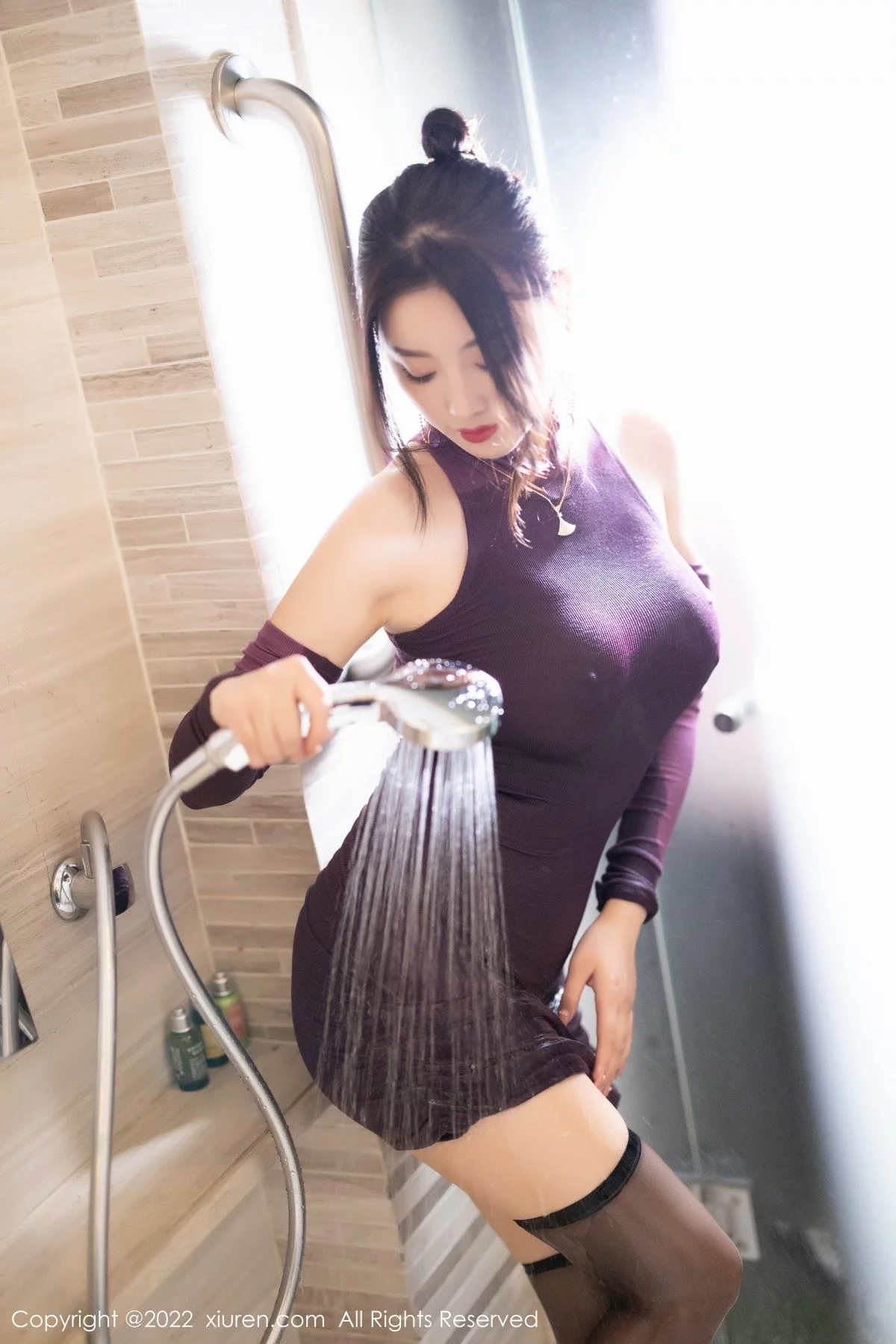 [[XiuRen秀人网]秀人网]No.4989_女神杨晨晨Yome私房浴室紫色连衣短裙真空秀完美身材诱惑写真87P