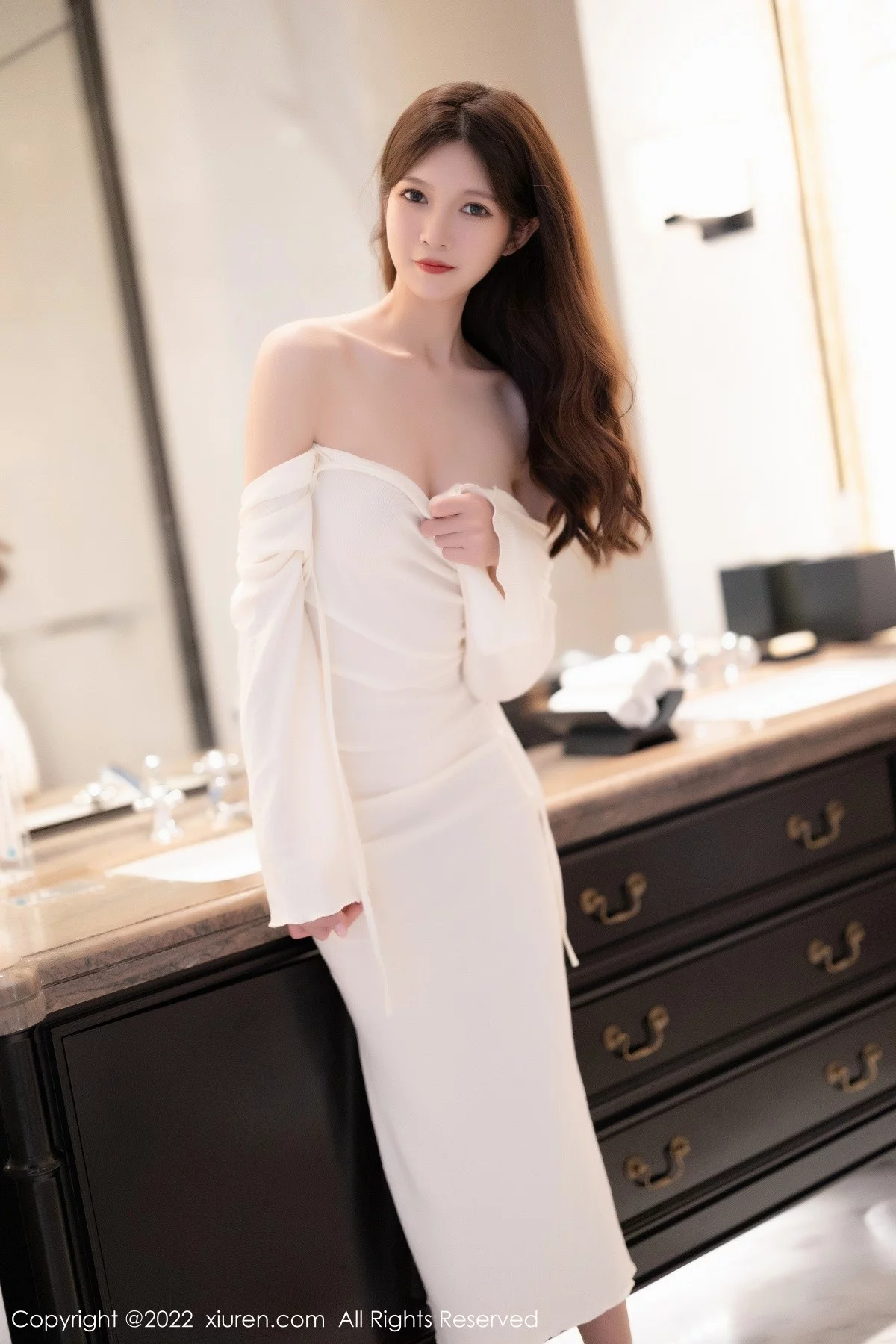 [[XiuRen秀人网]秀人网]No.4993_模特程程程厦门旅拍简约白色轻透连衣长裙配超薄肉丝诱惑写真75P