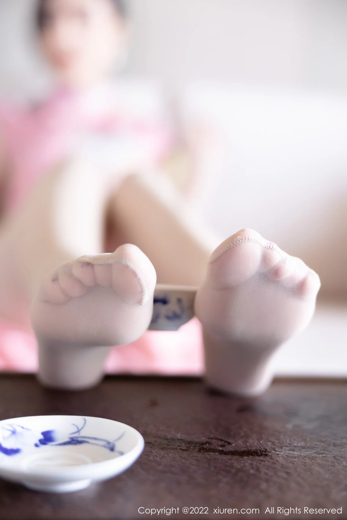 [[XiuRen秀人网]秀人网]No.5007_女神王馨瑶yanni厦门旅拍脱粉红旗袍露性感内衣超薄肉丝诱惑写真85P