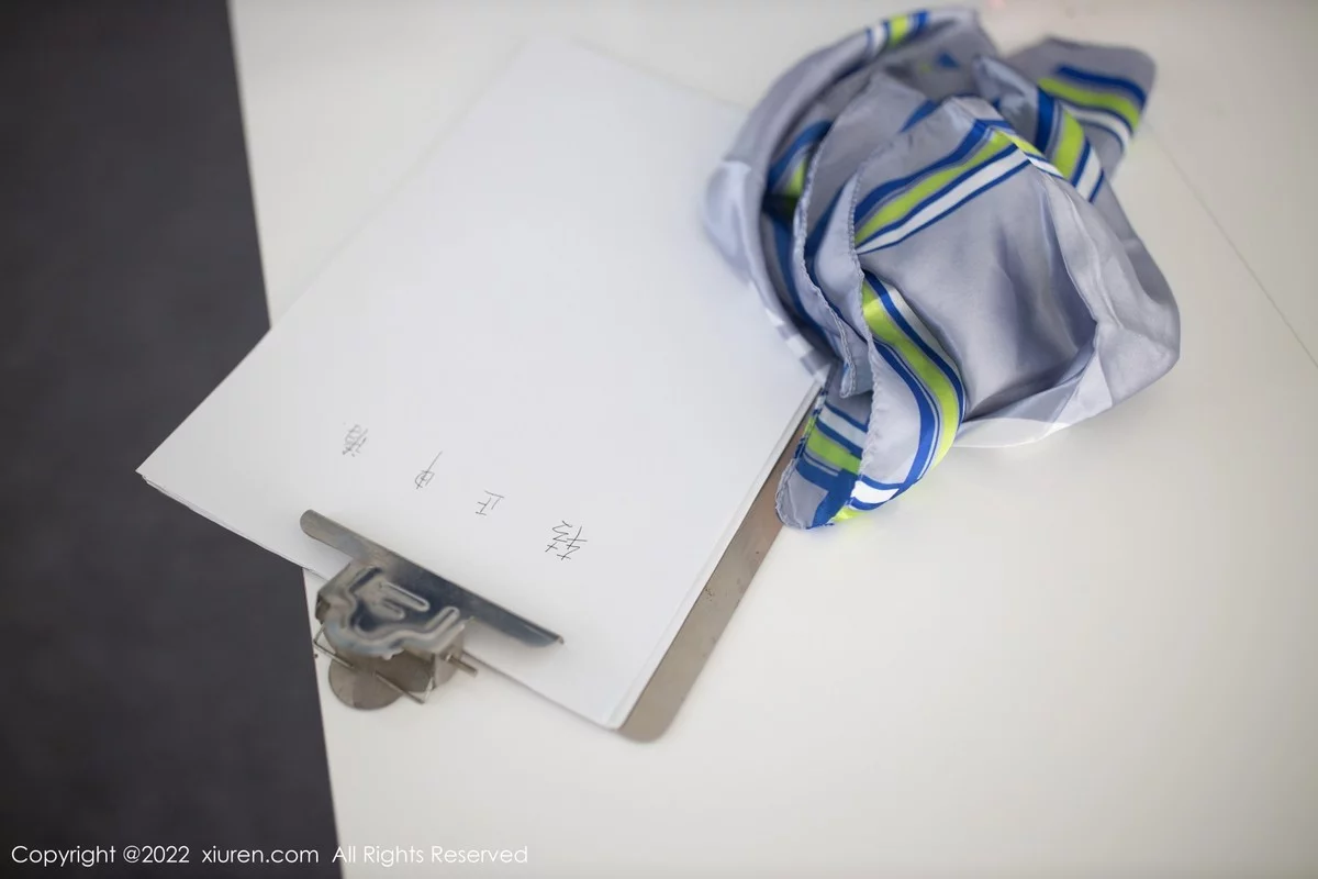 [[XiuRen秀人网]秀人网]No.5021_模特安然anran珠三角旅拍角色扮演半脱露性感蕾丝内衣诱惑写真77P