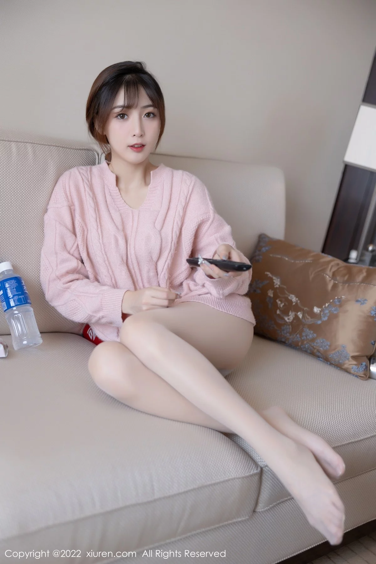 [[XiuRen秀人网]秀人网]No.4902_模特林星阑脱粉色长袖毛衣露蓝色蕾丝内衣配原色丝袜诱惑写真76P