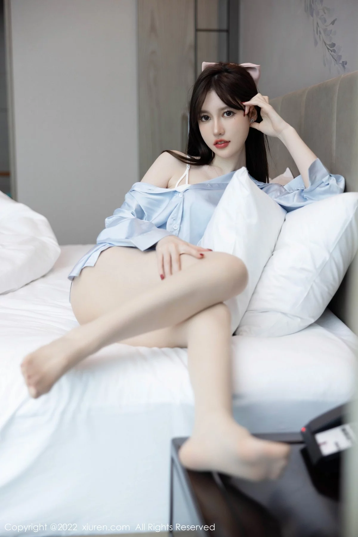 [[XiuRen秀人网]秀人网]No.5066_模特美桃酱海南心愿旅拍半脱露性感白色内衣配原色丝袜诱惑写真76P