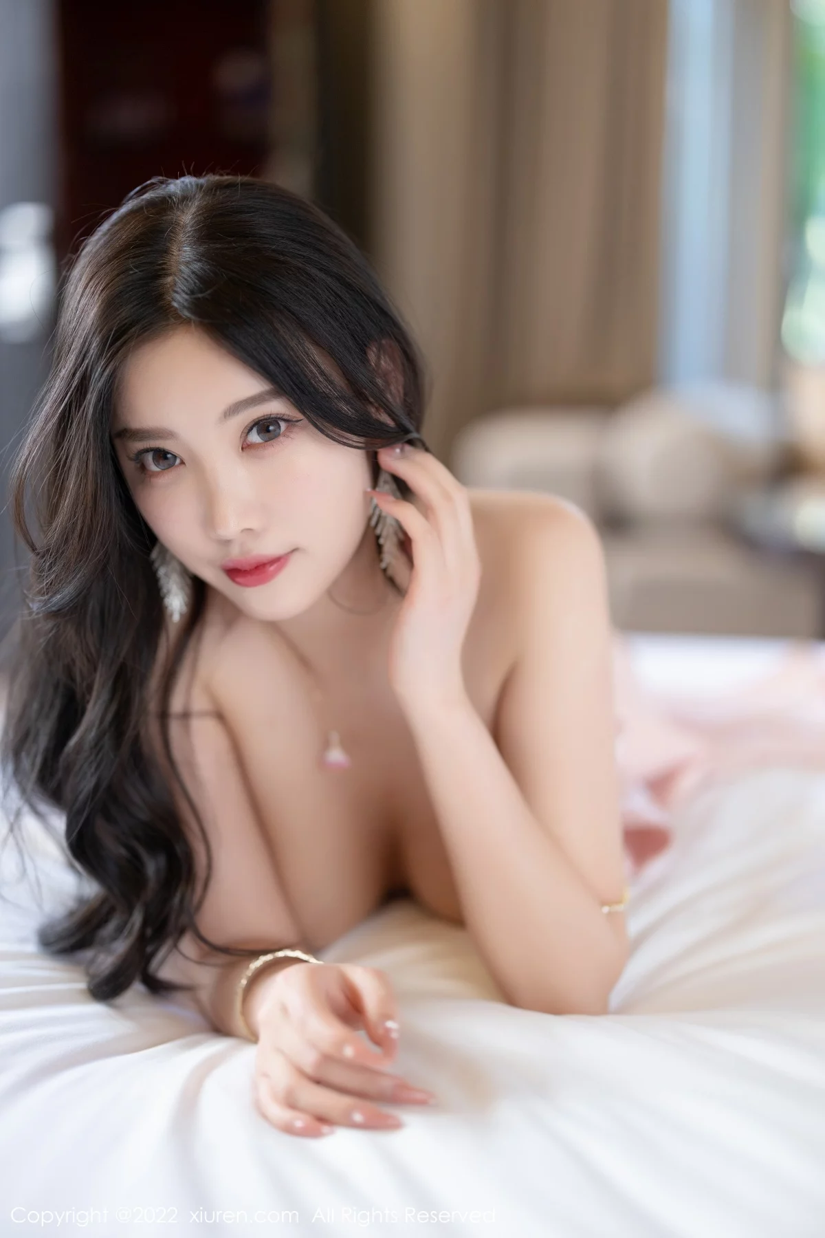 [[XiuRen秀人网]秀人网]No.5088_女神杨晨晨Yome私房半脱粉色吊带长裙秀完美身材迷人诱惑写真84P