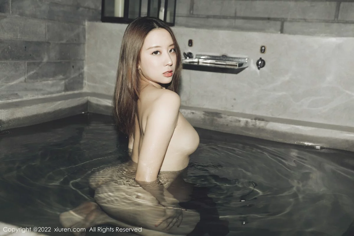 [[XiuRen秀人网]秀人网]No.5091_模特筱慧三亚旅拍室内浴室性感黑色薄透服饰湿身撩人诱惑写真55P