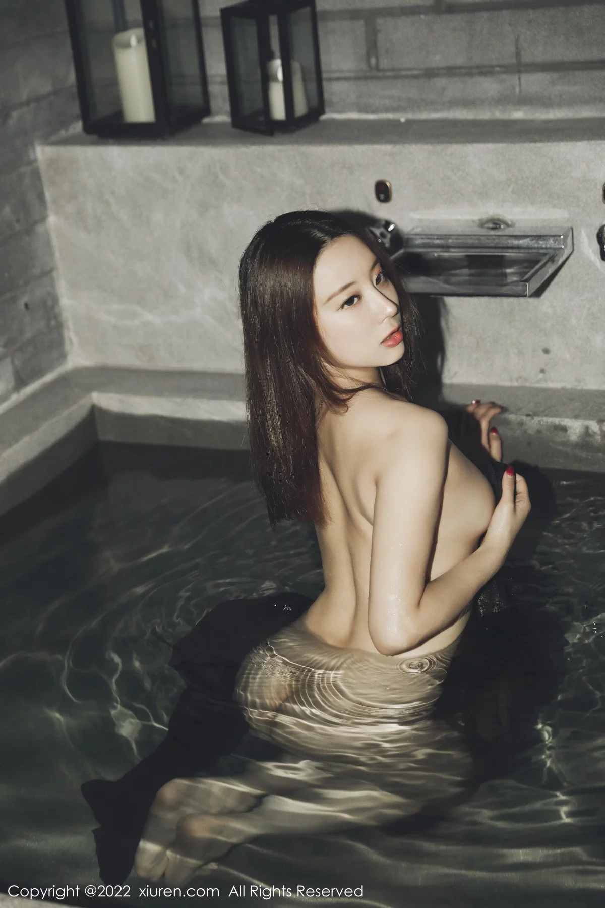 [[XiuRen秀人网]秀人网]No.5091_模特筱慧三亚旅拍室内浴室性感黑色薄透服饰湿身撩人诱惑写真55P