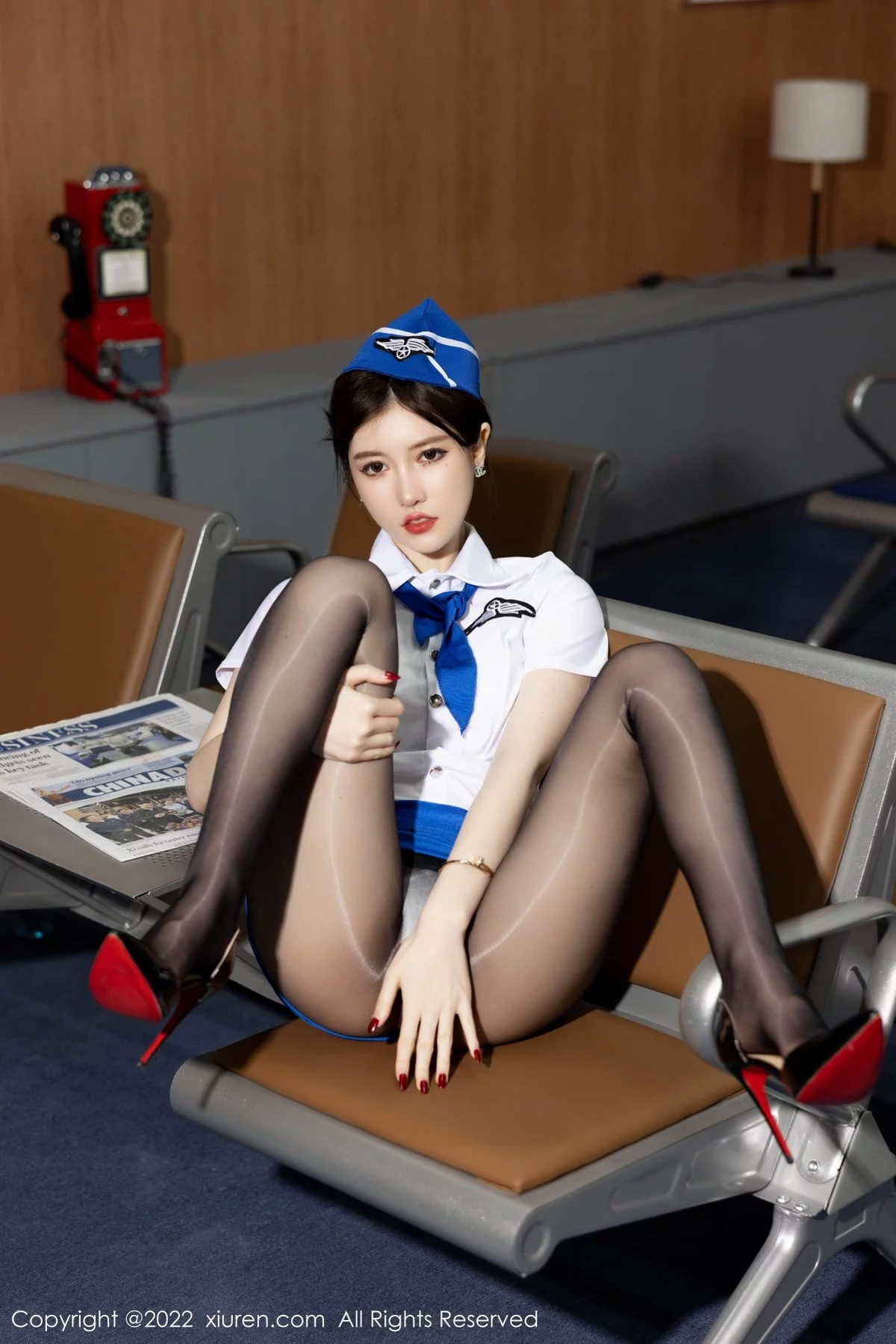 [[XiuRen秀人网]秀人网]No.5125_模特美桃酱海南心愿旅拍制服主题白色内衣配超薄黑丝诱惑写真75P