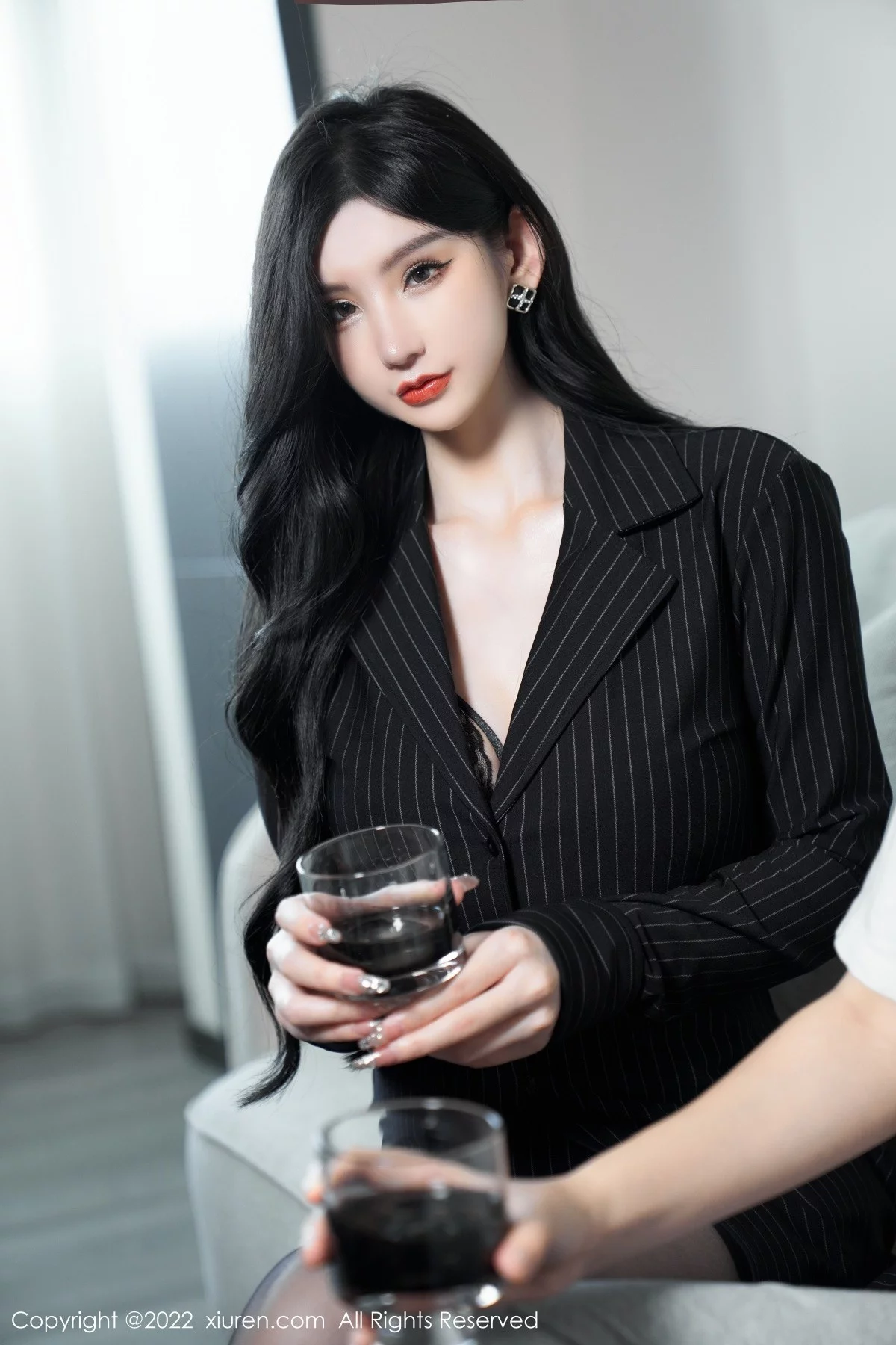 [[XiuRen秀人网]秀人网]No.5133_女神周于希Sally心愿旅拍私房黑色情趣薄纱秀豪乳撩人诱惑写真83P