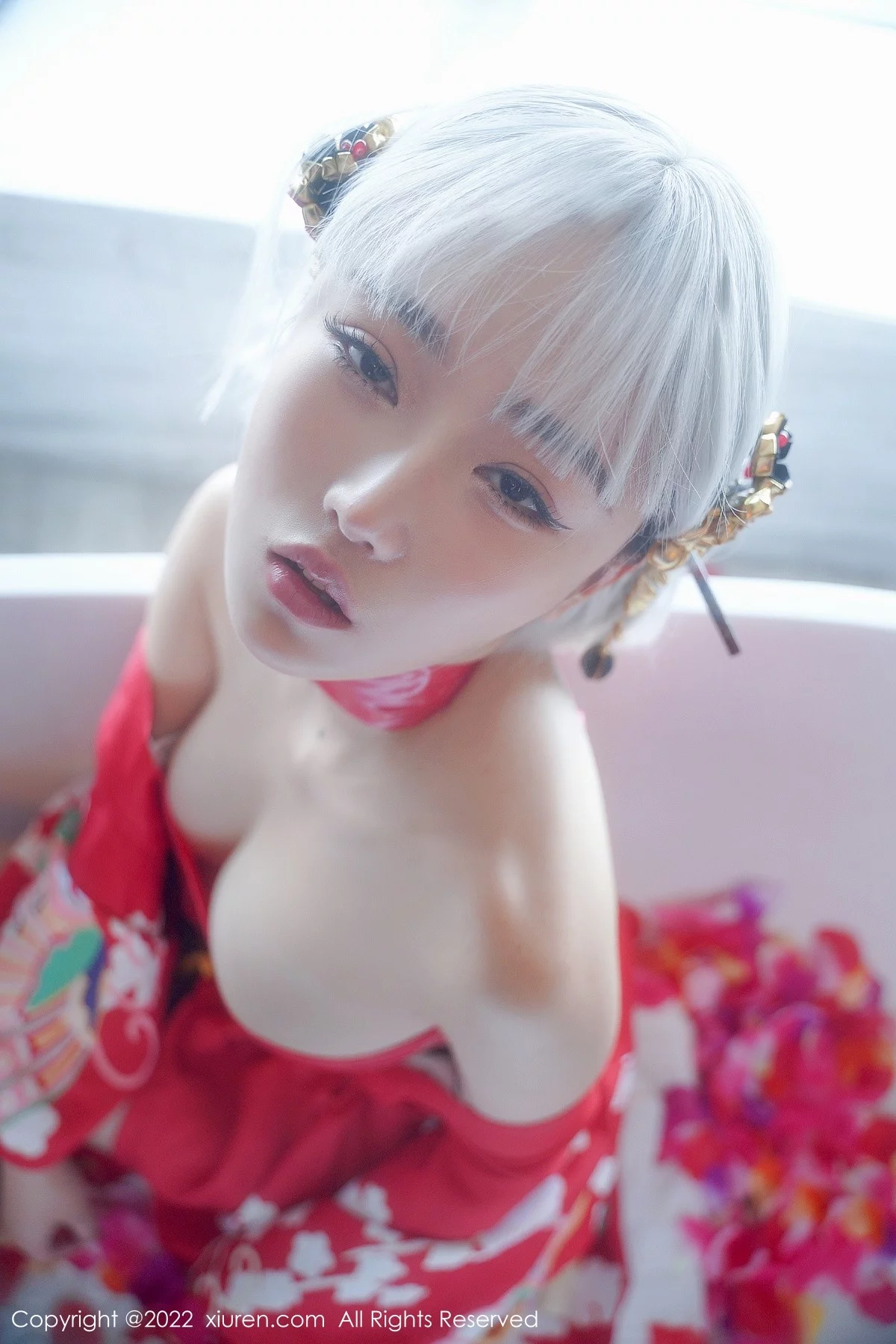 [[XiuRen秀人网]秀人网]No.5134_模特西门小玉蒸汽浴室里红带裹身秀火辣身材傲人豪乳诱惑写真66P