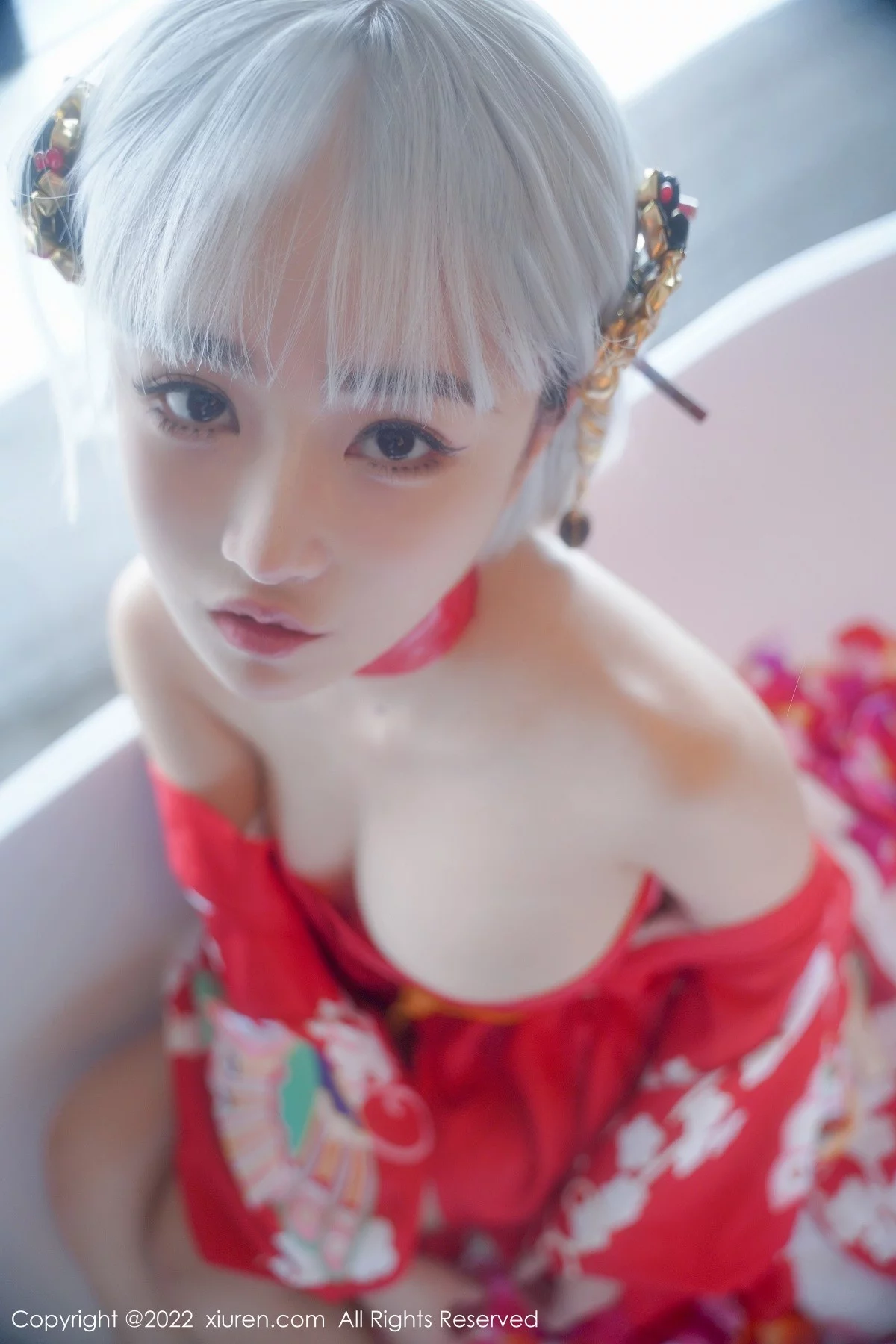 [[XiuRen秀人网]秀人网]No.5134_模特西门小玉蒸汽浴室里红带裹身秀火辣身材傲人豪乳诱惑写真66P