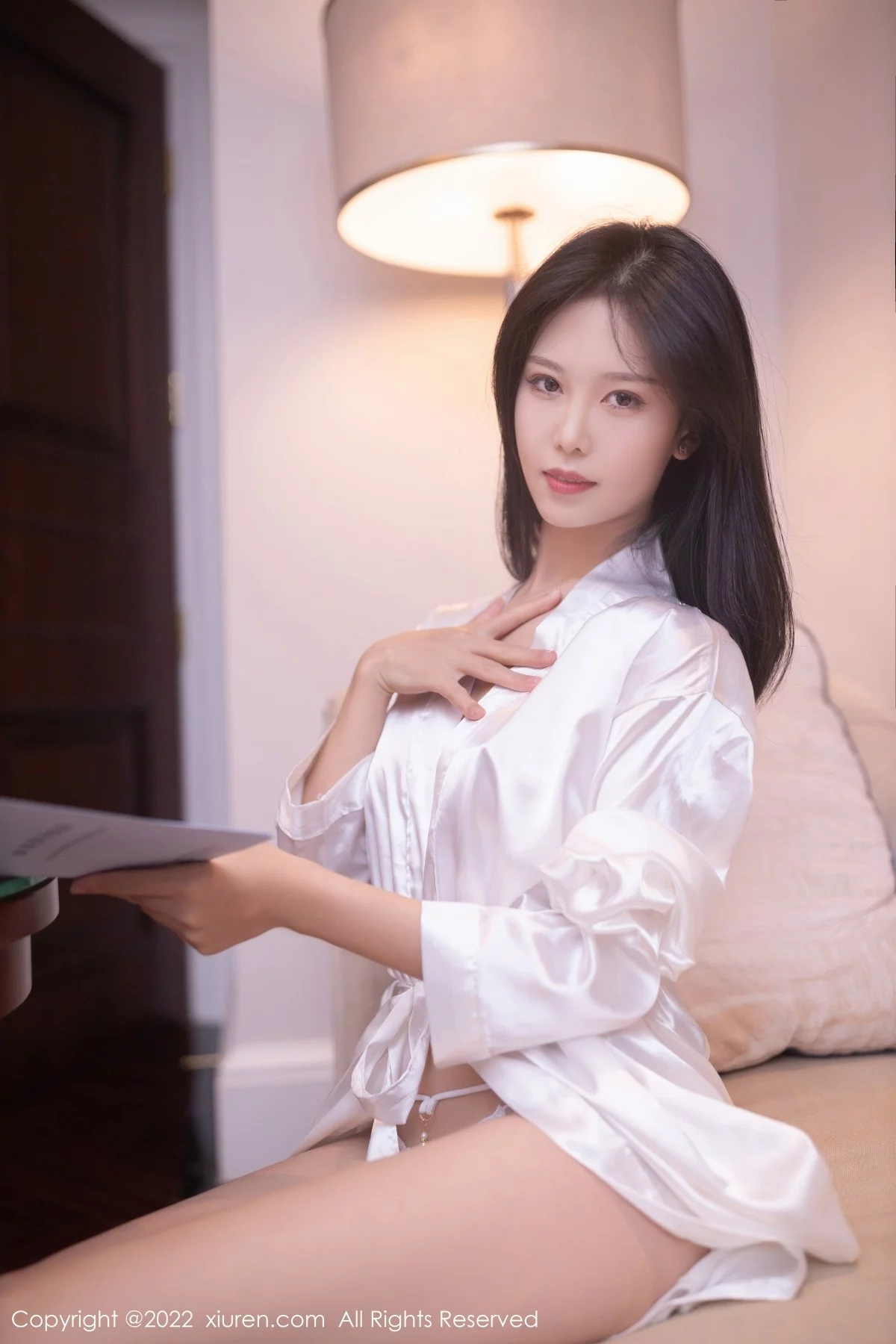 [[XiuRen秀人网]秀人网]No.5146_模特利世室内场景脱白色丝绸睡裙露性感白色内衣迷人诱惑写真63P