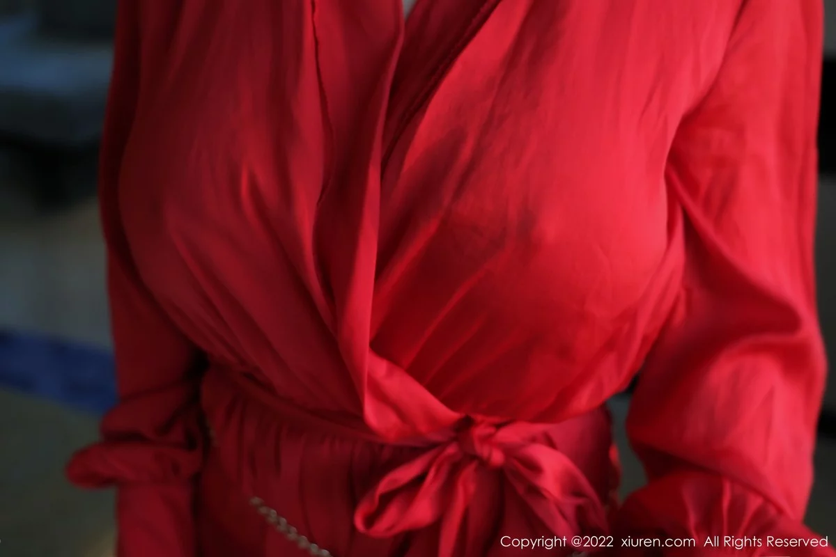 [[XiuRen秀人网]秀人网]No.5150_模特潘娇娇私房脱性感红色睡衣露黑色内衣秀巨乳肥臀诱惑写真55P