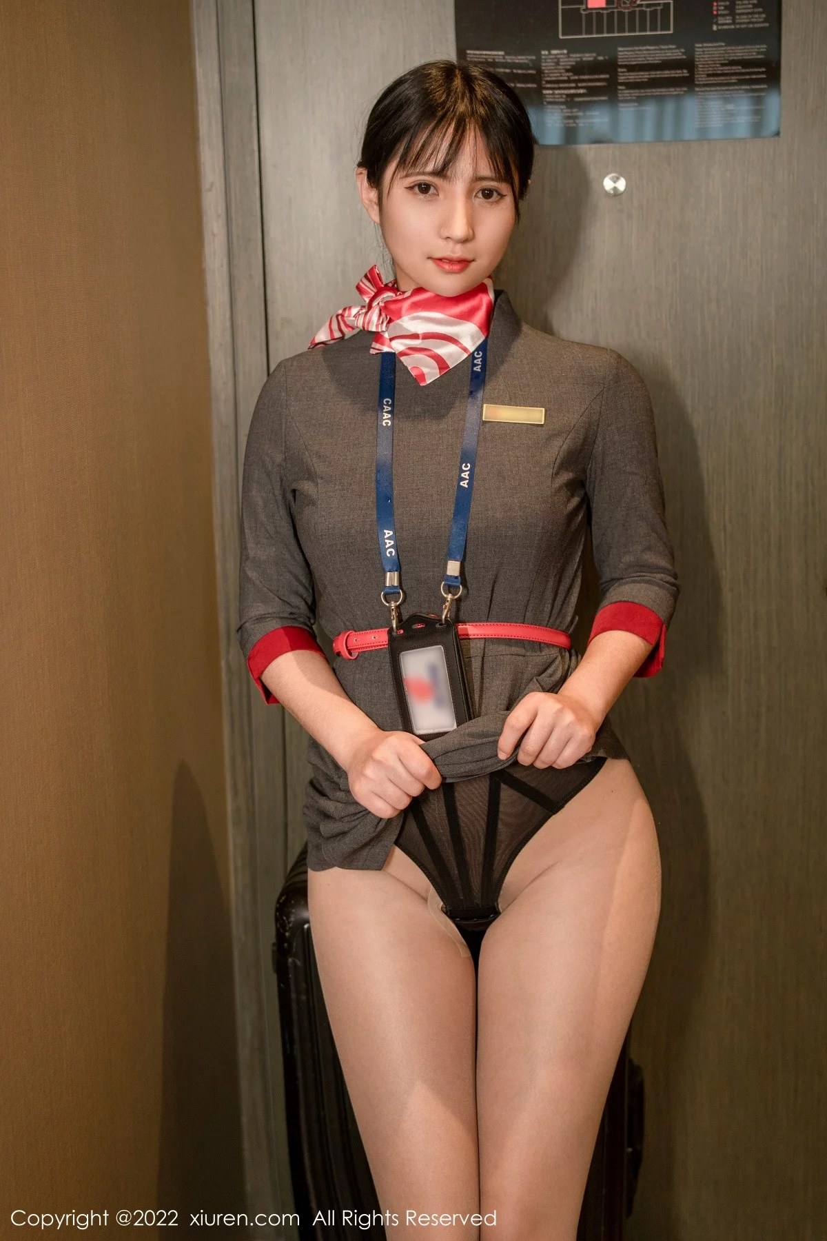 [[XiuRen秀人网]秀人网]No.5149_模特久久Aimee客服制服露黑色连体衣配开档肉丝秀翘臀诱惑写真64P