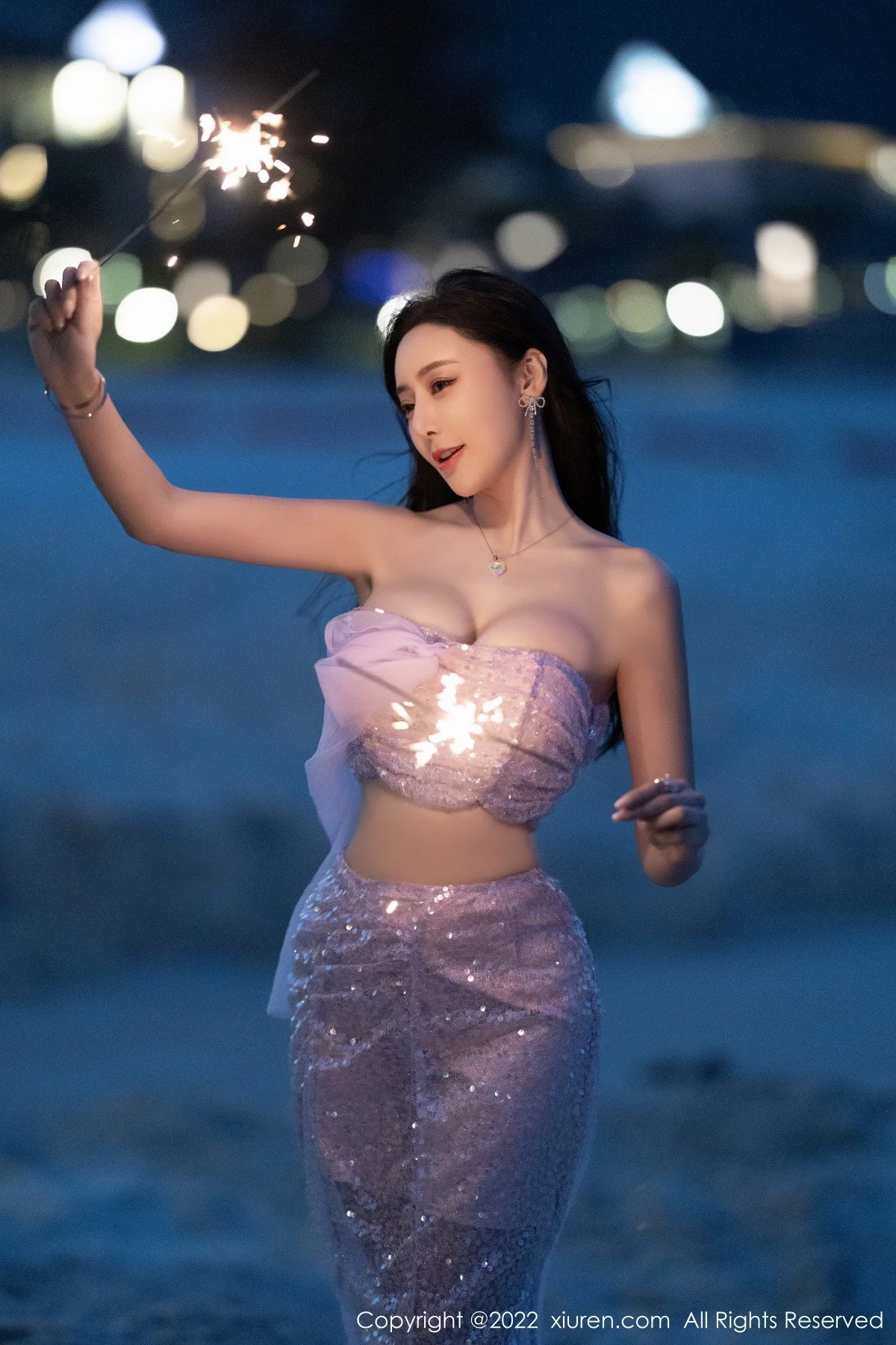 [[XiuRen秀人网]秀人网]No.5161_女神王馨瑶yanni厦门旅拍黑色轻透内衣配黑丝吊袜完美诱惑写真90P