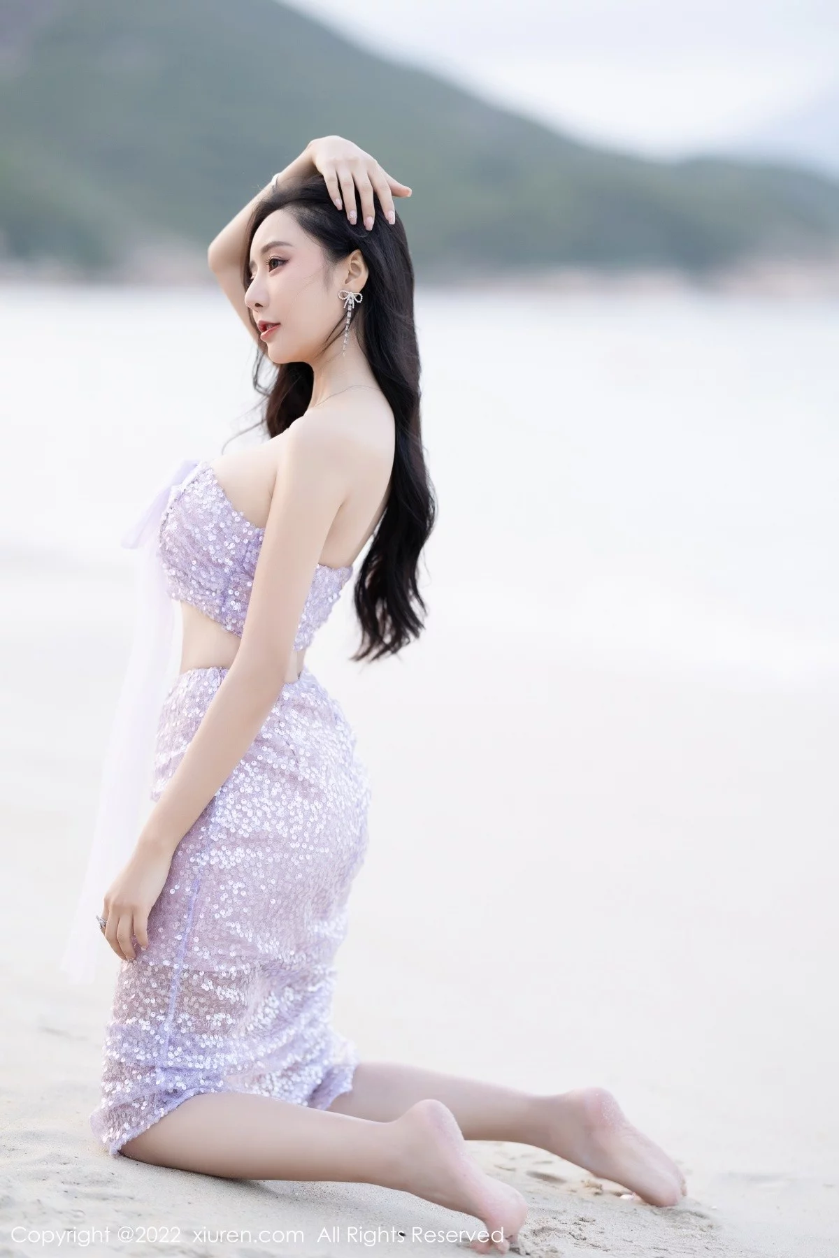 [[XiuRen秀人网]秀人网]No.5161_女神王馨瑶yanni厦门旅拍黑色轻透内衣配黑丝吊袜完美诱惑写真90P