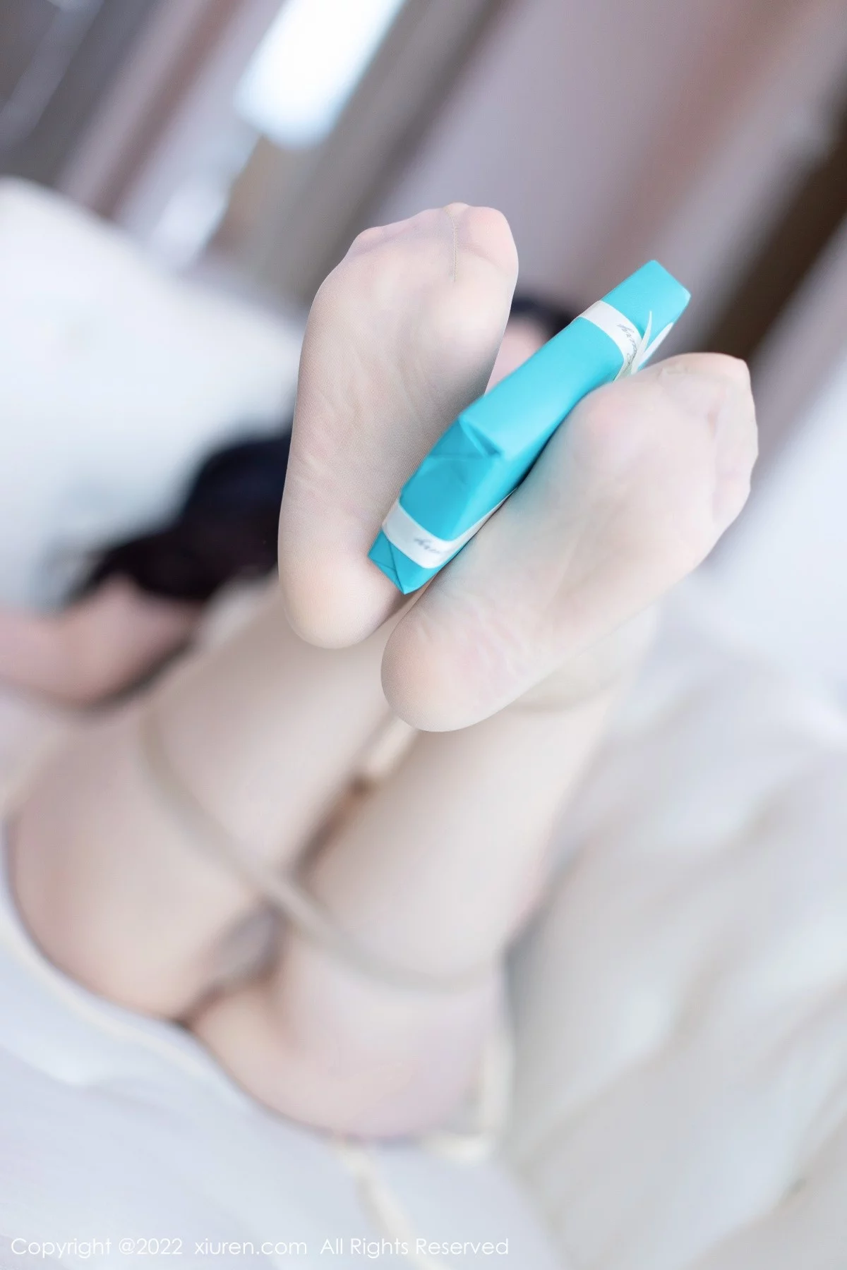 [[XiuRen秀人网]秀人网]No.5157_模特允爾大理旅拍私房白色轻透收身衣配超薄肉丝丰满诱惑写真75P