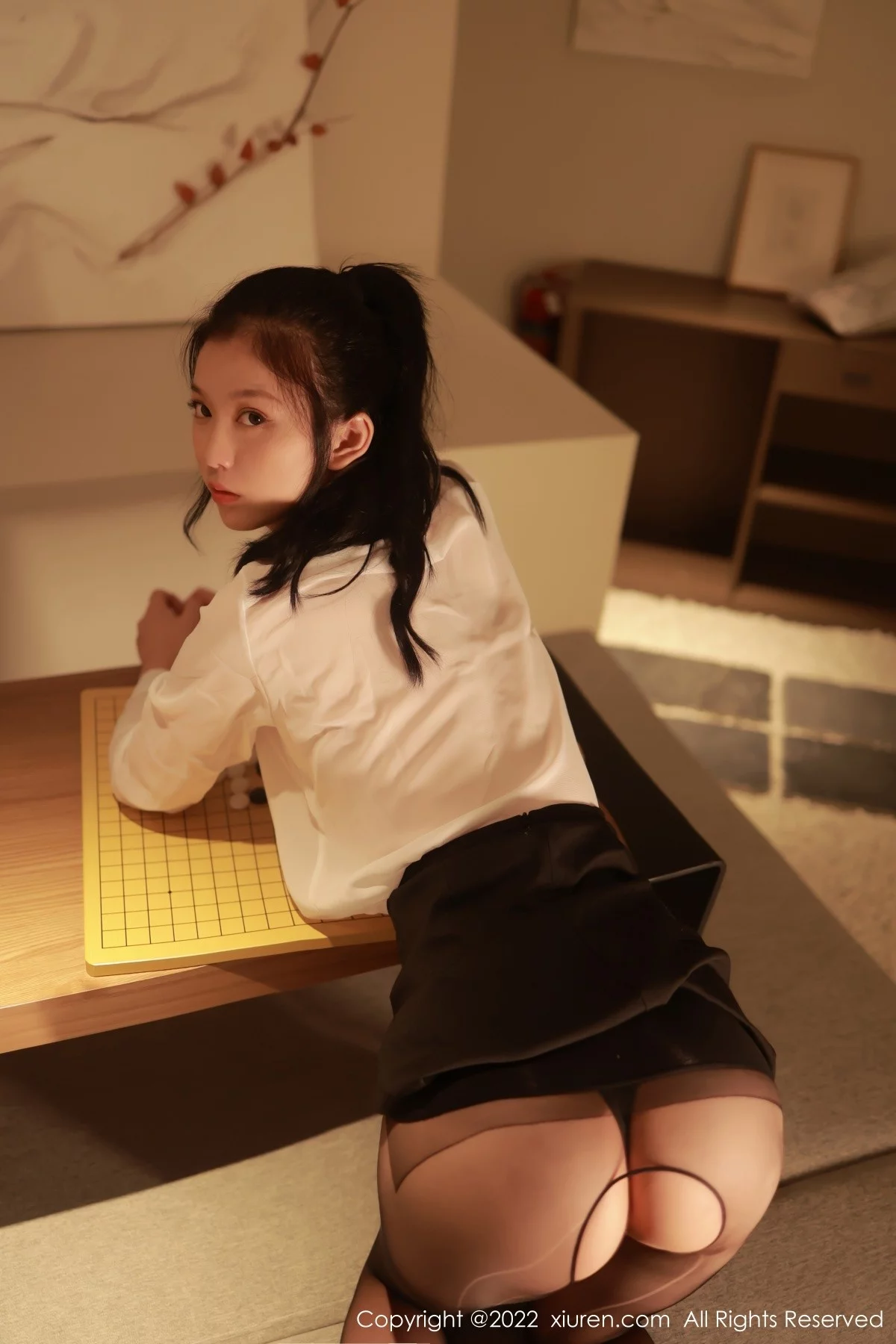 [[XiuRen秀人网]秀人网]No.5057_模特李雅柔白色轻透上衣配黑色短裙露开档黑丝秀翘臀诱惑写真65P