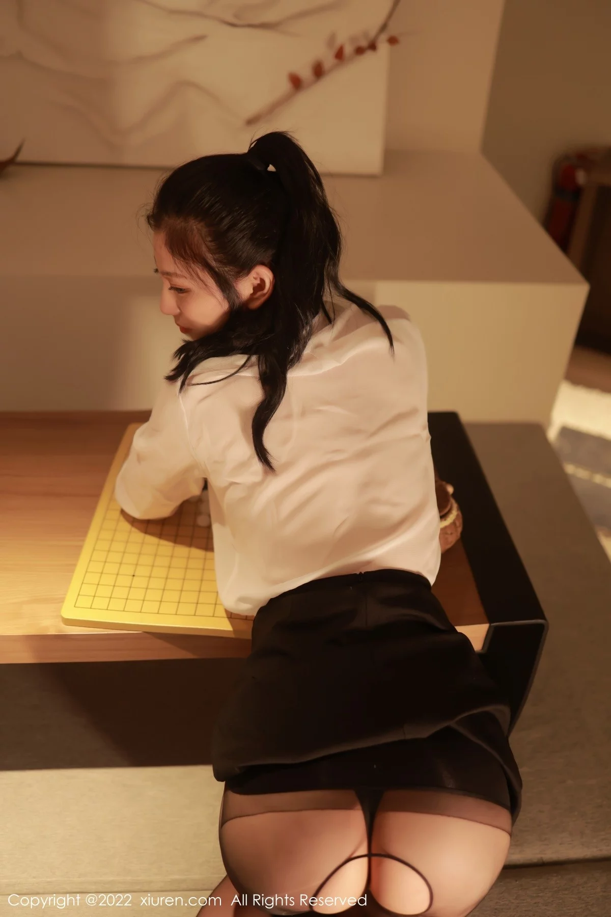 [[XiuRen秀人网]秀人网]No.5057_模特李雅柔白色轻透上衣配黑色短裙露开档黑丝秀翘臀诱惑写真65P