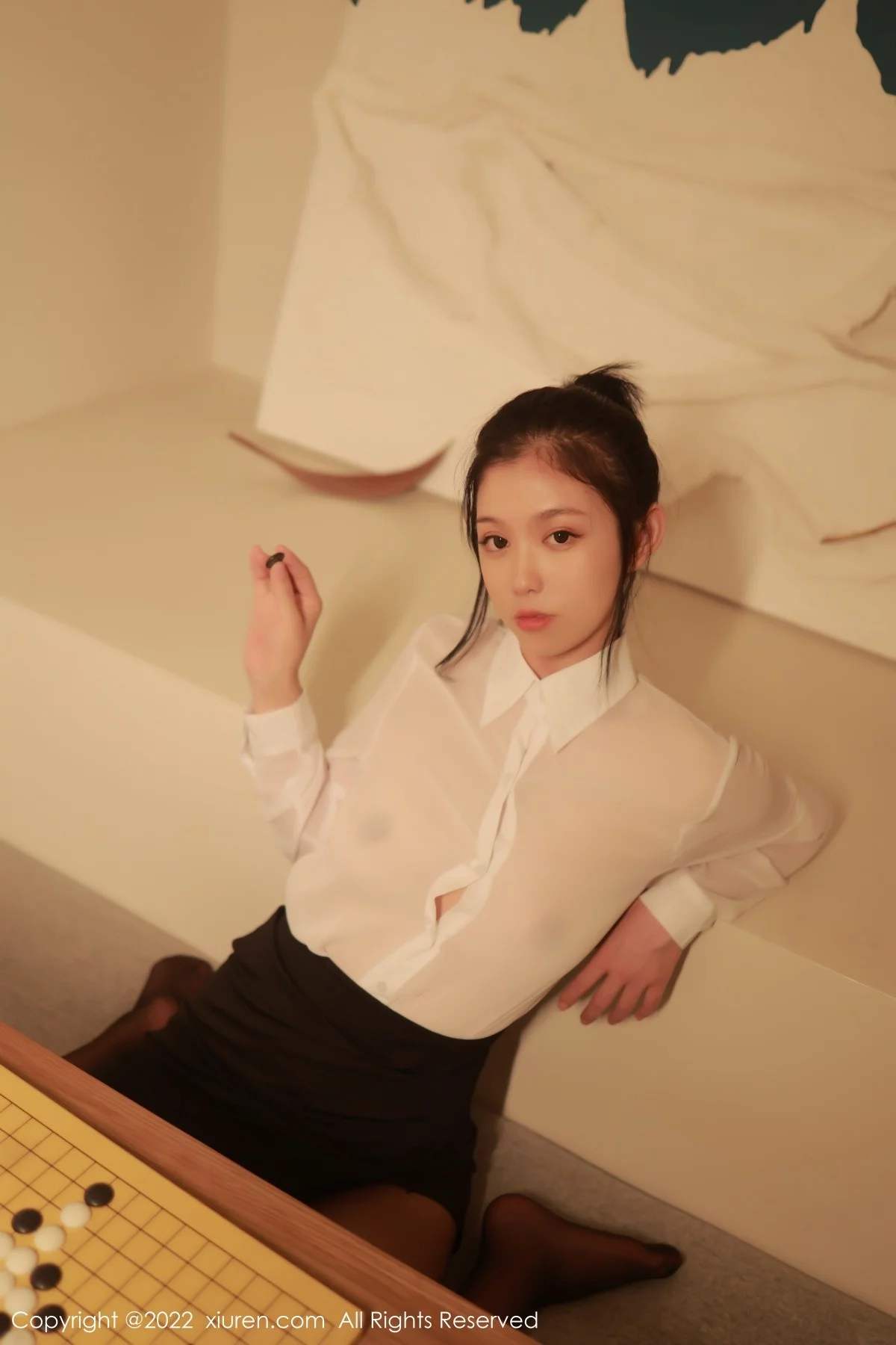 [[XiuRen秀人网]秀人网]No.5057_模特李雅柔白色轻透上衣配黑色短裙露开档黑丝秀翘臀诱惑写真65P