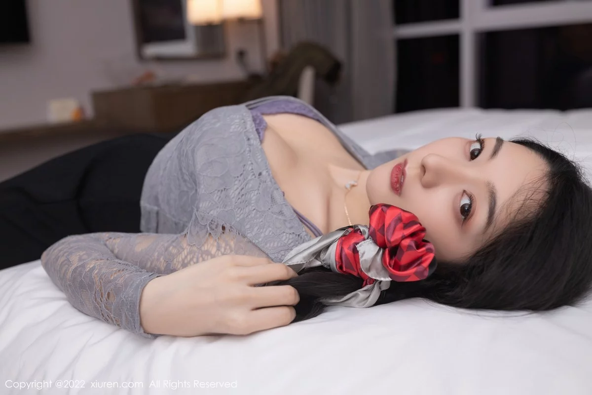 [[XiuRen秀人网]秀人网]No.5058_女神Angela小热巴私房半脱露性感蕾丝内衣配超薄肉丝诱惑写真79P