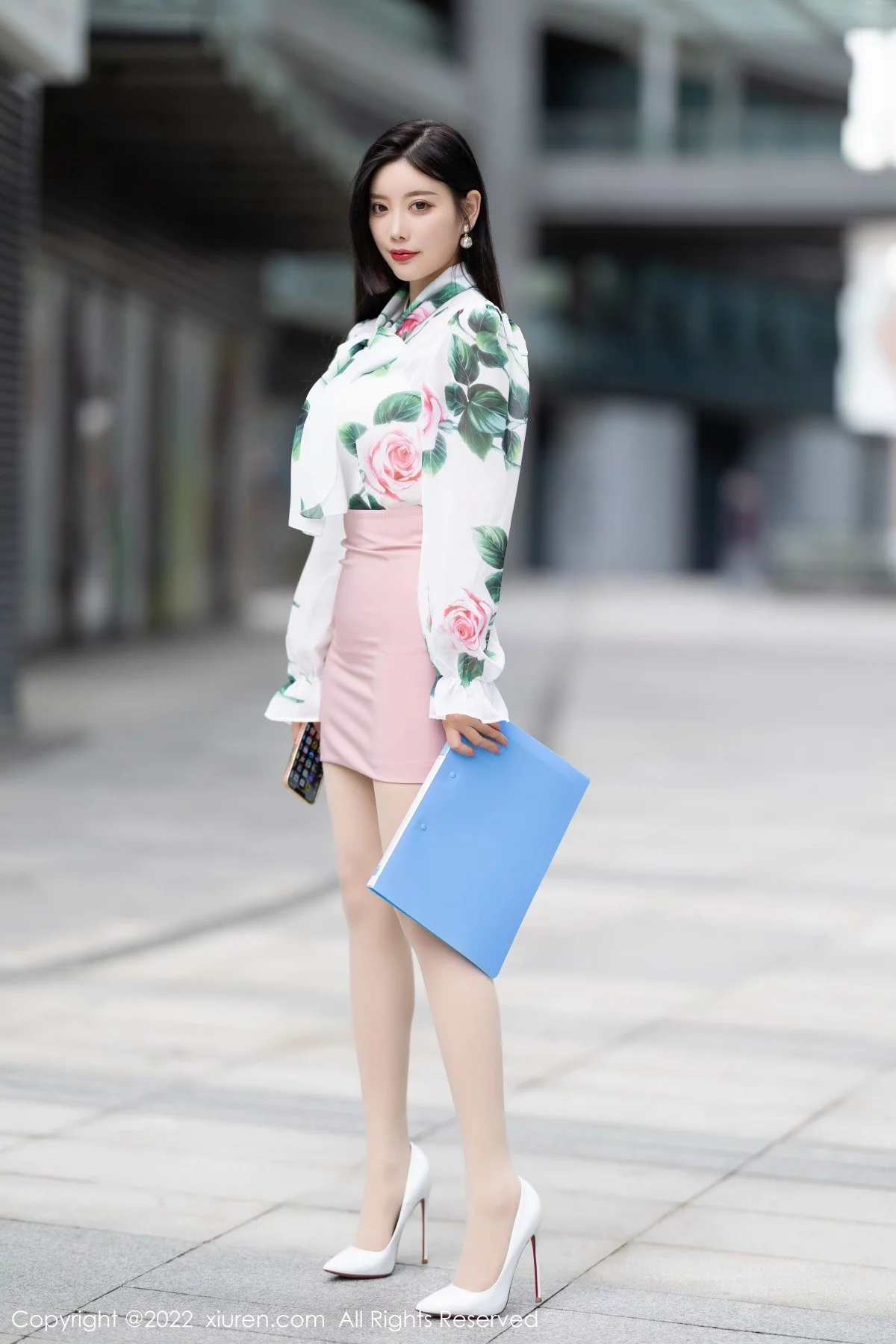 [[XiuRen秀人网]秀人网]No.5171_模特杨晨晨Yome都市丽人系列私房半脱露超薄肉丝完美诱惑写真81P