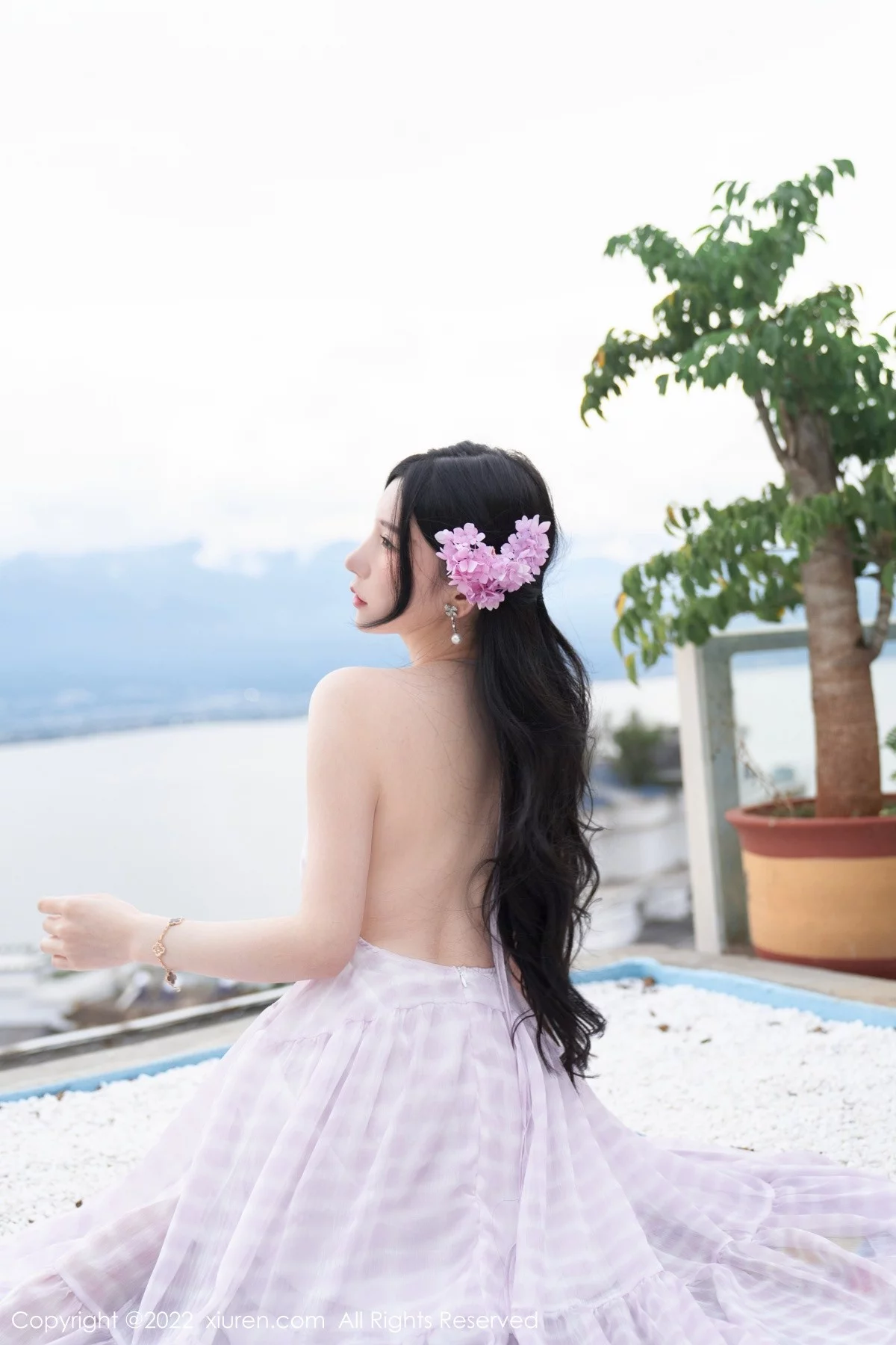 [[XiuRen秀人网]秀人网]No.5207_女神周于希Sally心愿旅拍脱连衣长裙露性感白色网纱内衣诱惑写真79P