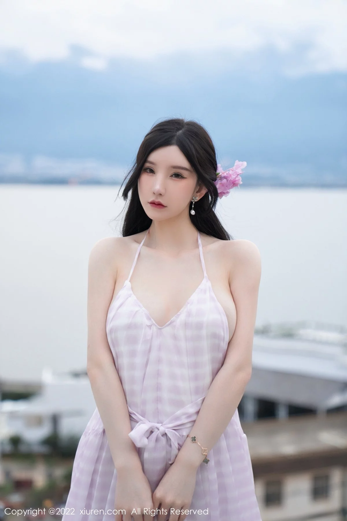 [[XiuRen秀人网]秀人网]No.5207_女神周于希Sally心愿旅拍脱连衣长裙露性感白色网纱内衣诱惑写真79P