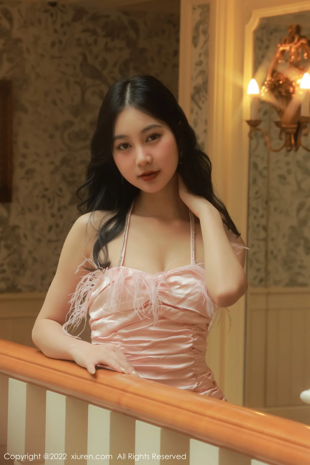 [[XiuRen秀人网]秀人网]No.5235_模特谢晚晚澳门旅拍性感粉色吊带配超薄肉丝半脱秀翘臀诱惑写真52P