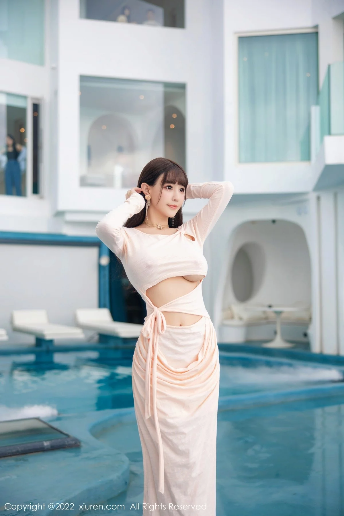 [[XiuRen秀人网]秀人网]No.5248_女神朱可儿Flora大理旅拍浅色镂空连衣裙配超薄肉丝撩人诱惑写真90P