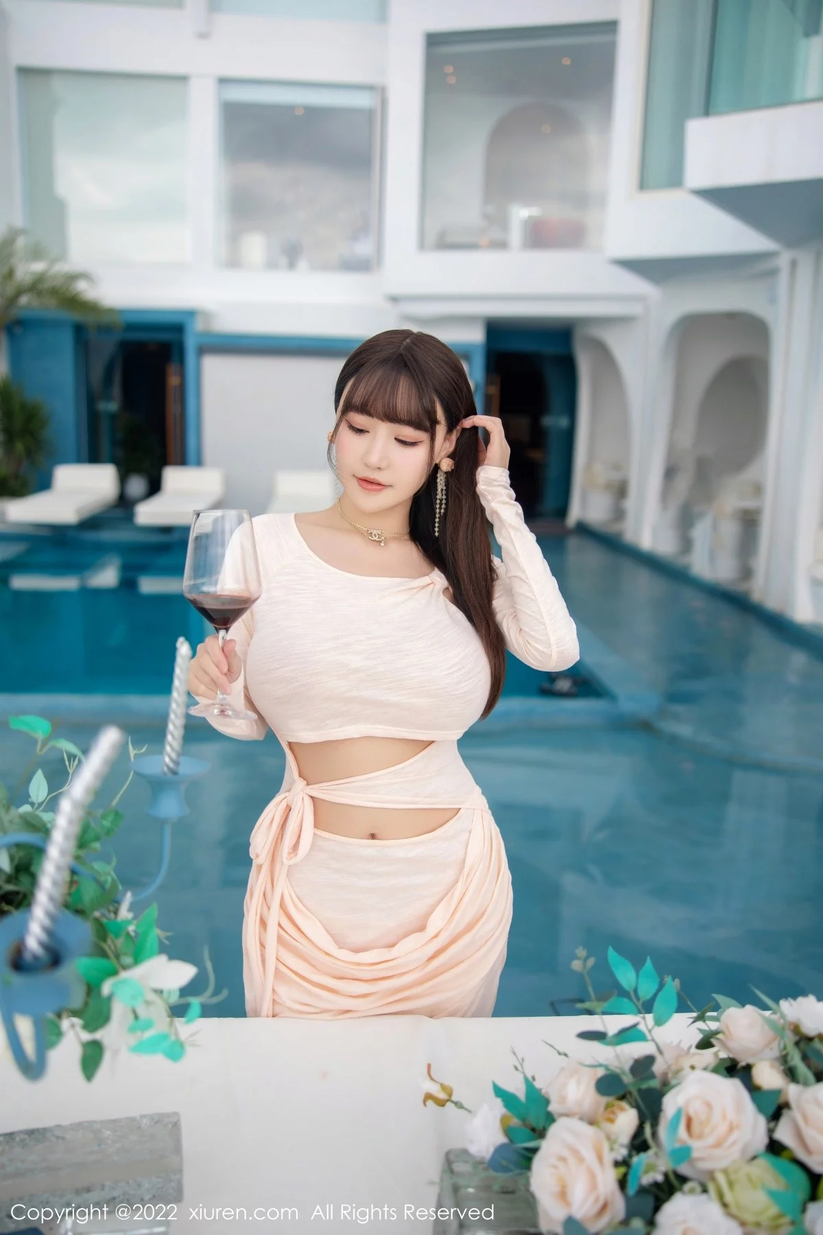 [[XiuRen秀人网]秀人网]No.5248_女神朱可儿Flora大理旅拍浅色镂空连衣裙配超薄肉丝撩人诱惑写真90P