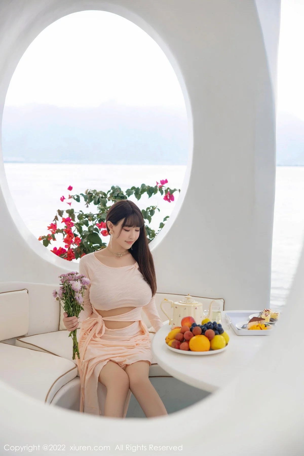 [[XiuRen秀人网]秀人网]No.5248_女神朱可儿Flora大理旅拍浅色镂空连衣裙配超薄肉丝撩人诱惑写真90P