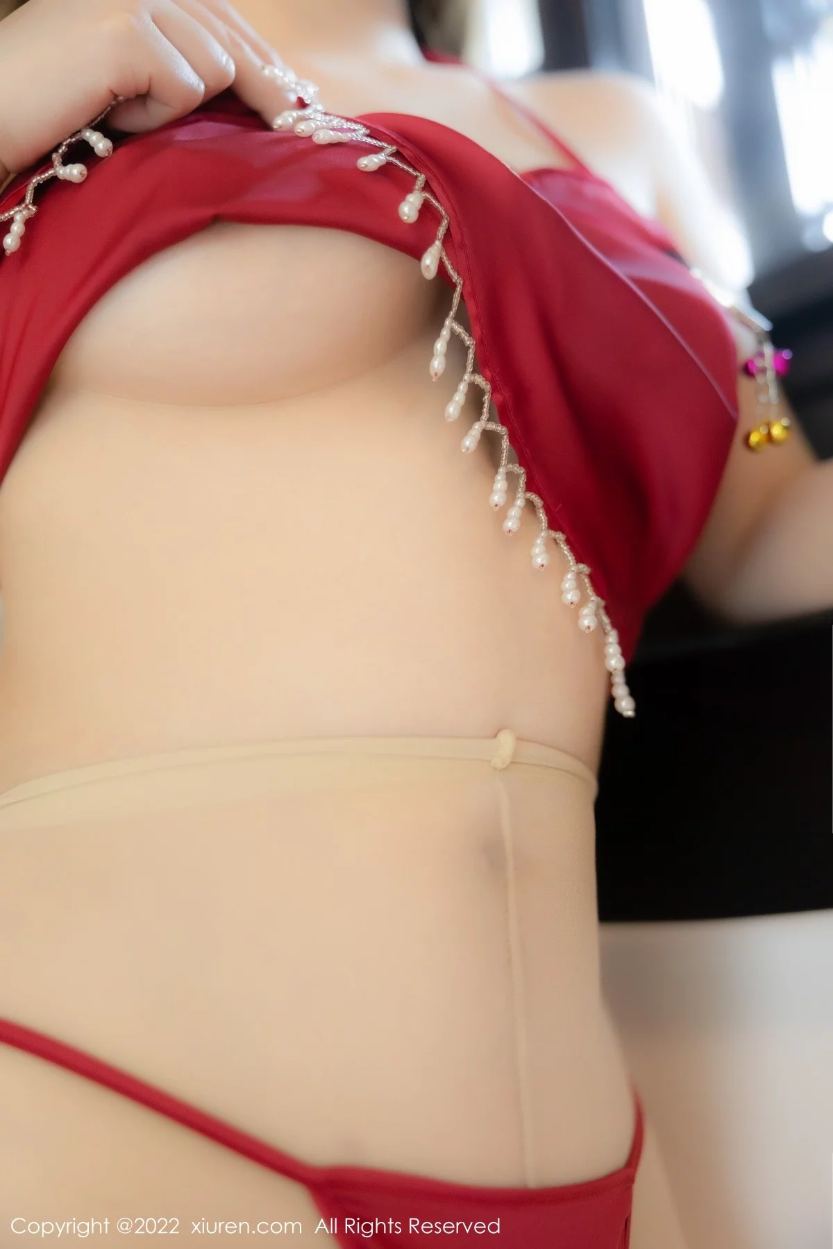 [[XiuRen秀人网]秀人网]No.5266_模特豆瓣酱私房浴室性感红色服饰配丁字裤秀翘臀丰满诱惑写真86P