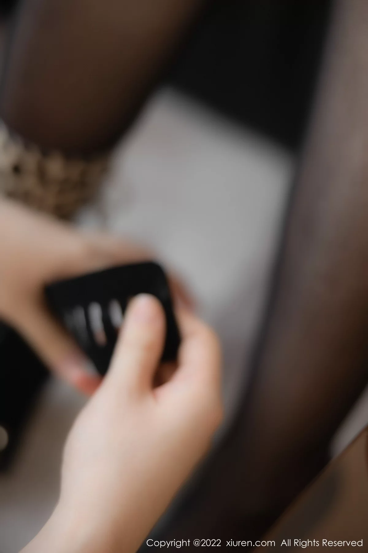 [[XiuRen秀人网]秀人网]No.5280_女神朱可儿Flora大理旅拍黑色轻透薄纱吊裙秀傲人豪乳诱惑写真92P